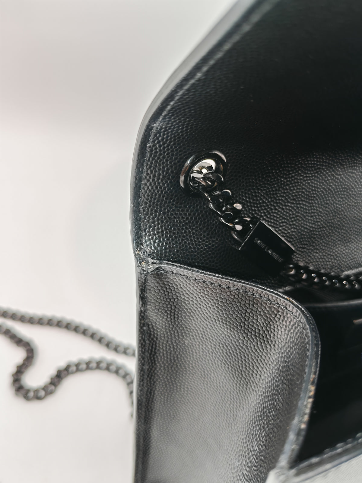 Saint Laurent Medium Kate Crossbody Bag in Black so Black Hardware | Purse Maison Luxury Bags Shop