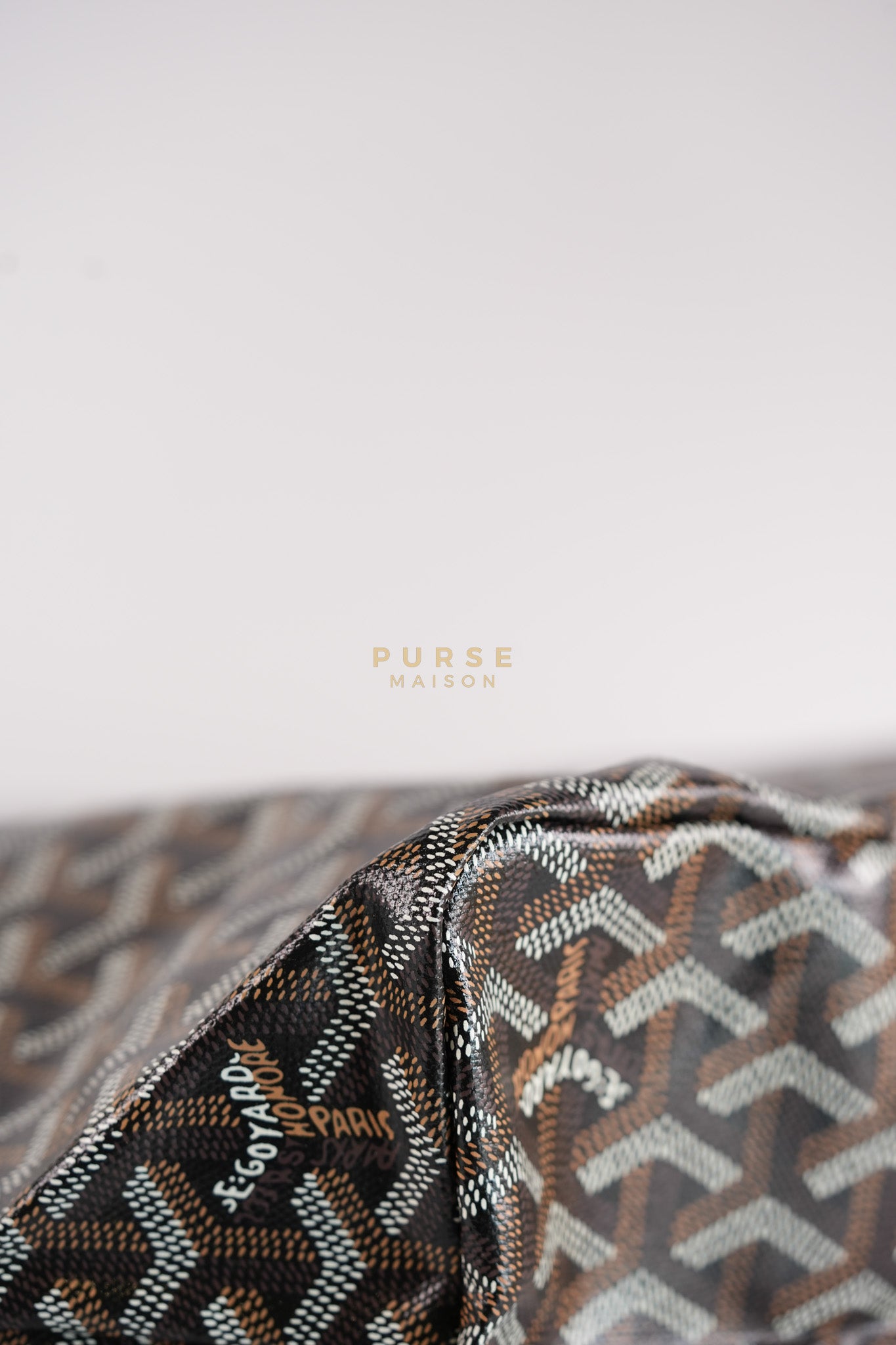 Saint Louis PM in Noir Goyardine Canvas | Purse Maison Luxury Bags Shop