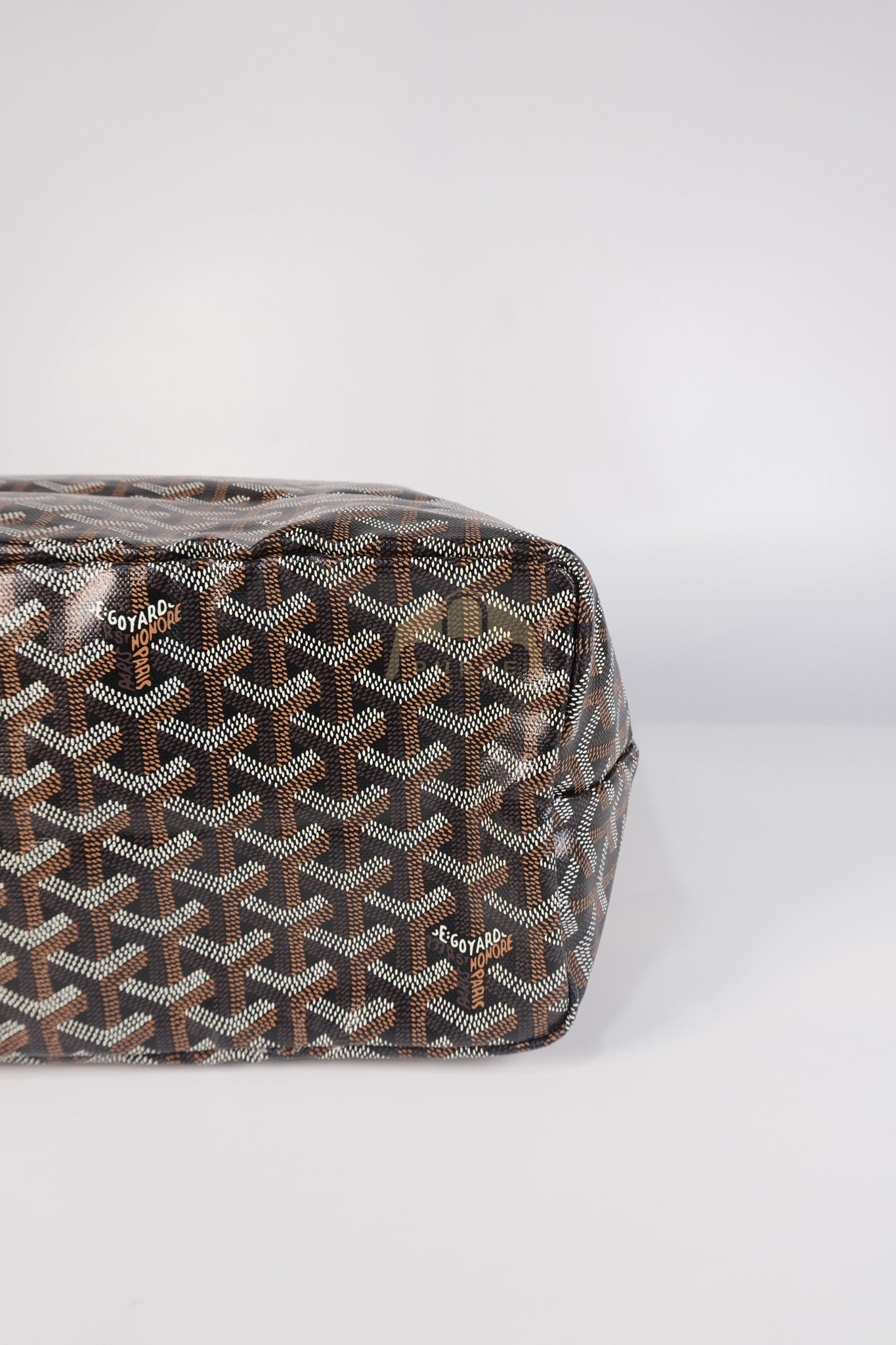 Saint Louis PM in Black Goyardine Canvas | Purse Maison Luxury Bags Shop