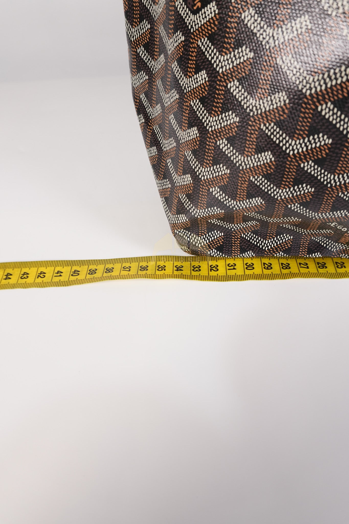 Saint Louis PM in Black Goyardine Canvas | Purse Maison Luxury Bags Shop