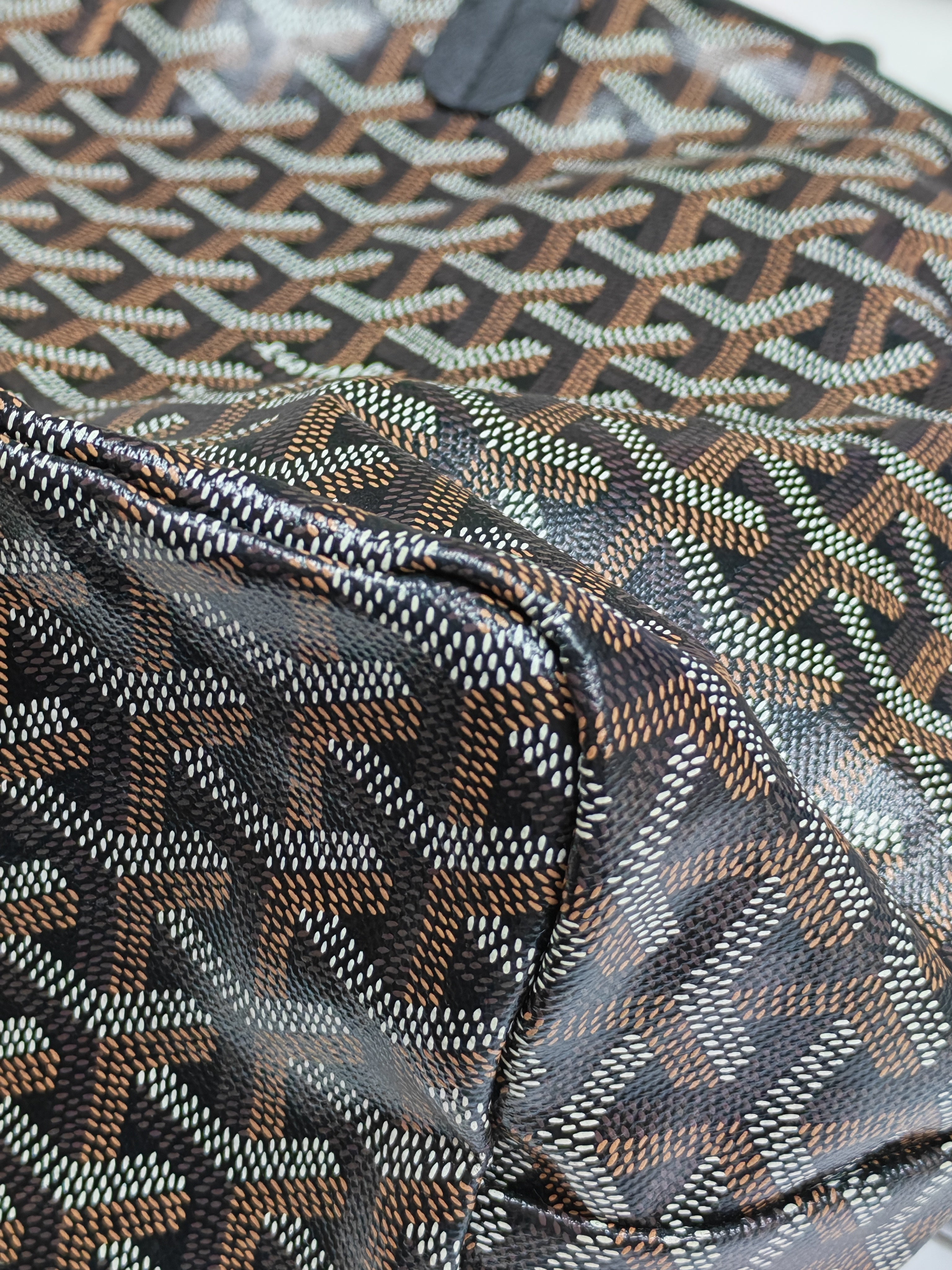 Saint Louis PM in Black Goyardine Canvas Tote Bag | Purse Maison Luxury Bags Shop