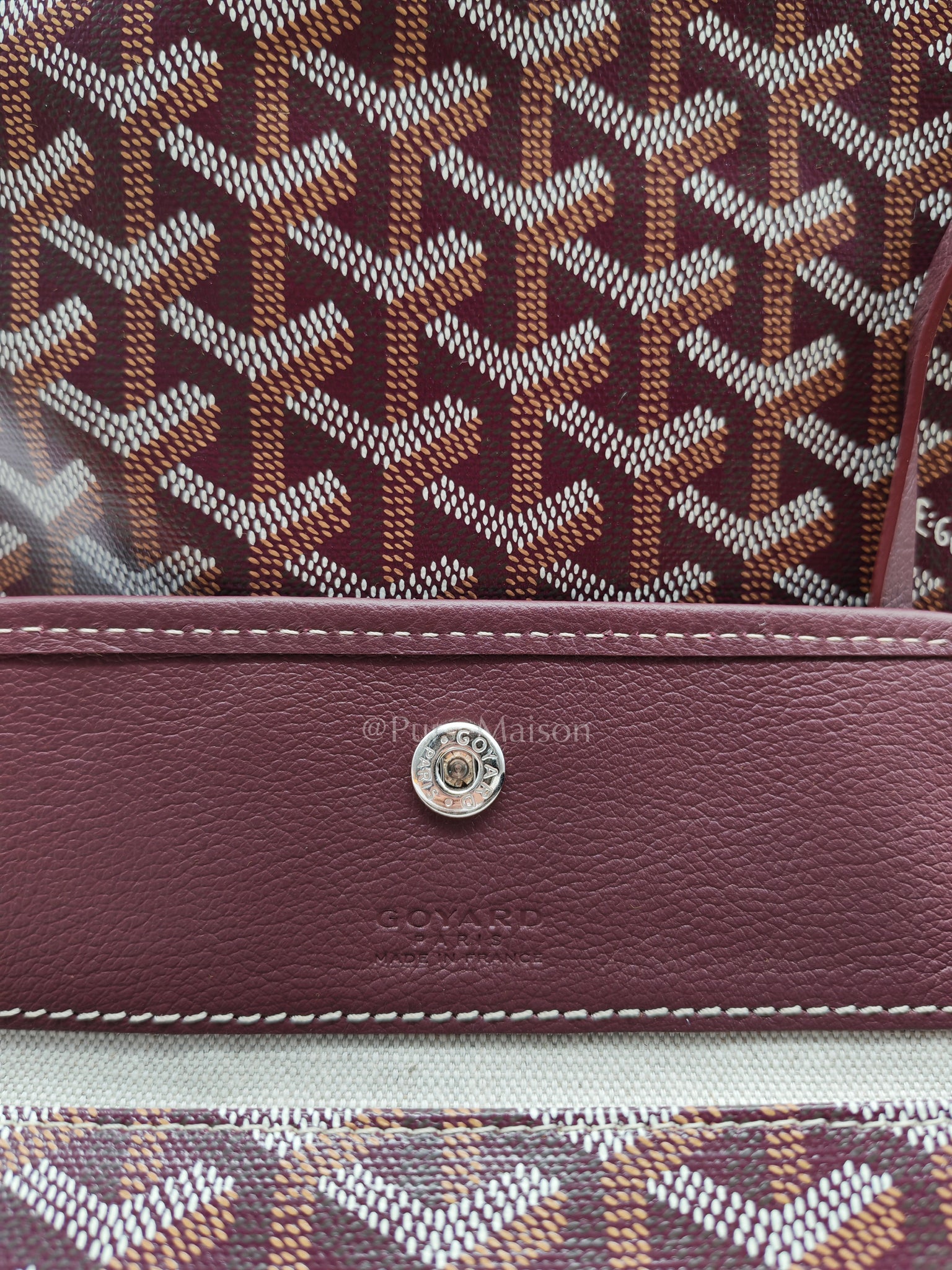 Saint Louis PM in Bordeaux Goyardine Canvas with Croc Universel Clip Charm | Purse Maison Luxury Bags Shop