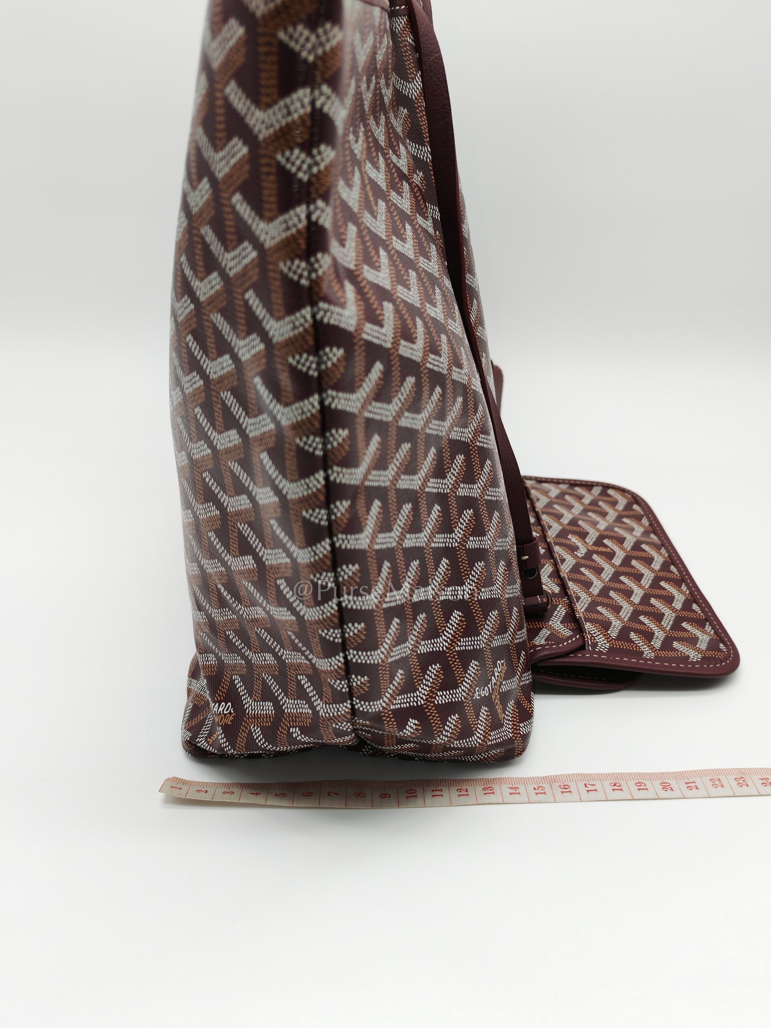 Saint Louis PM in Bordeaux Goyardine Canvas with Croc Universel Clip Charm | Purse Maison Luxury Bags Shop