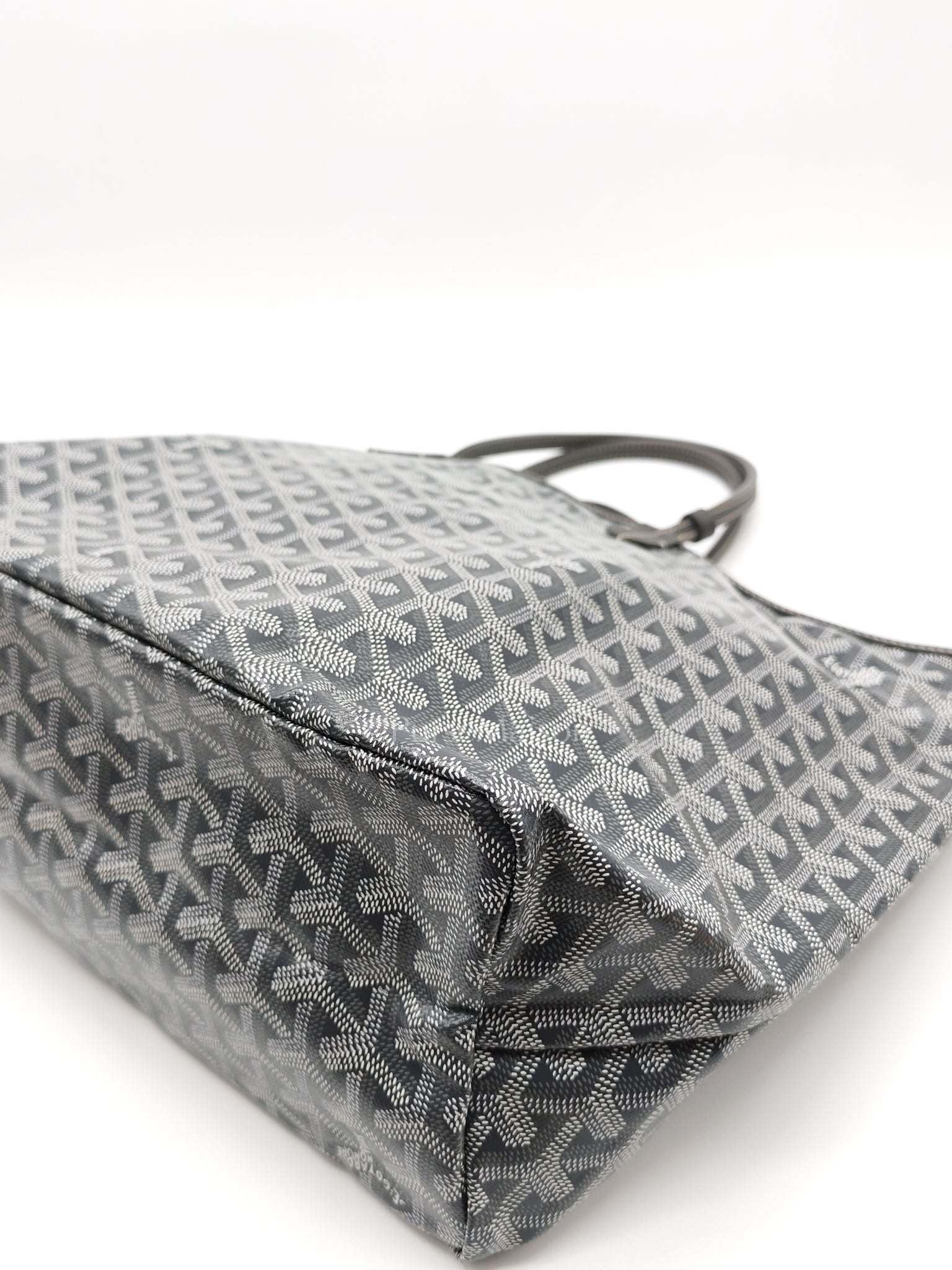 Saint Louis PM in Gray Goyardine Canvas | Purse Maison Luxury Bags Shop