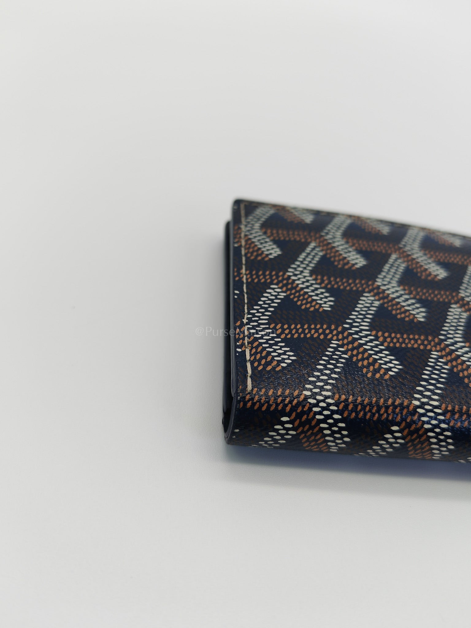 Saint Pierre Bifold Card Holder in Bleu Marine Goyardine Canvas | Purse Maison Luxury Bags Shop