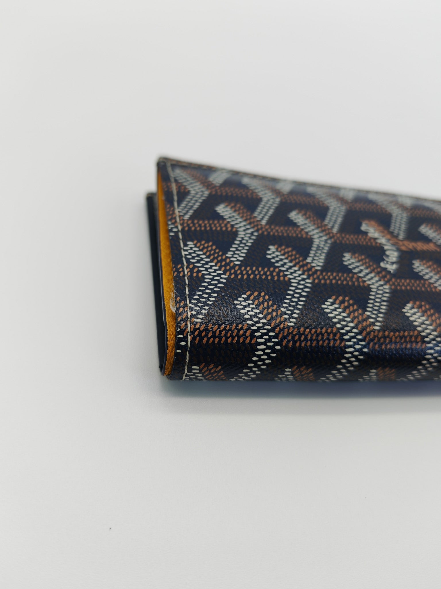 Saint Pierre Bifold Card Holder in Bleu Marine Goyardine Canvas | Purse Maison Luxury Bags Shop