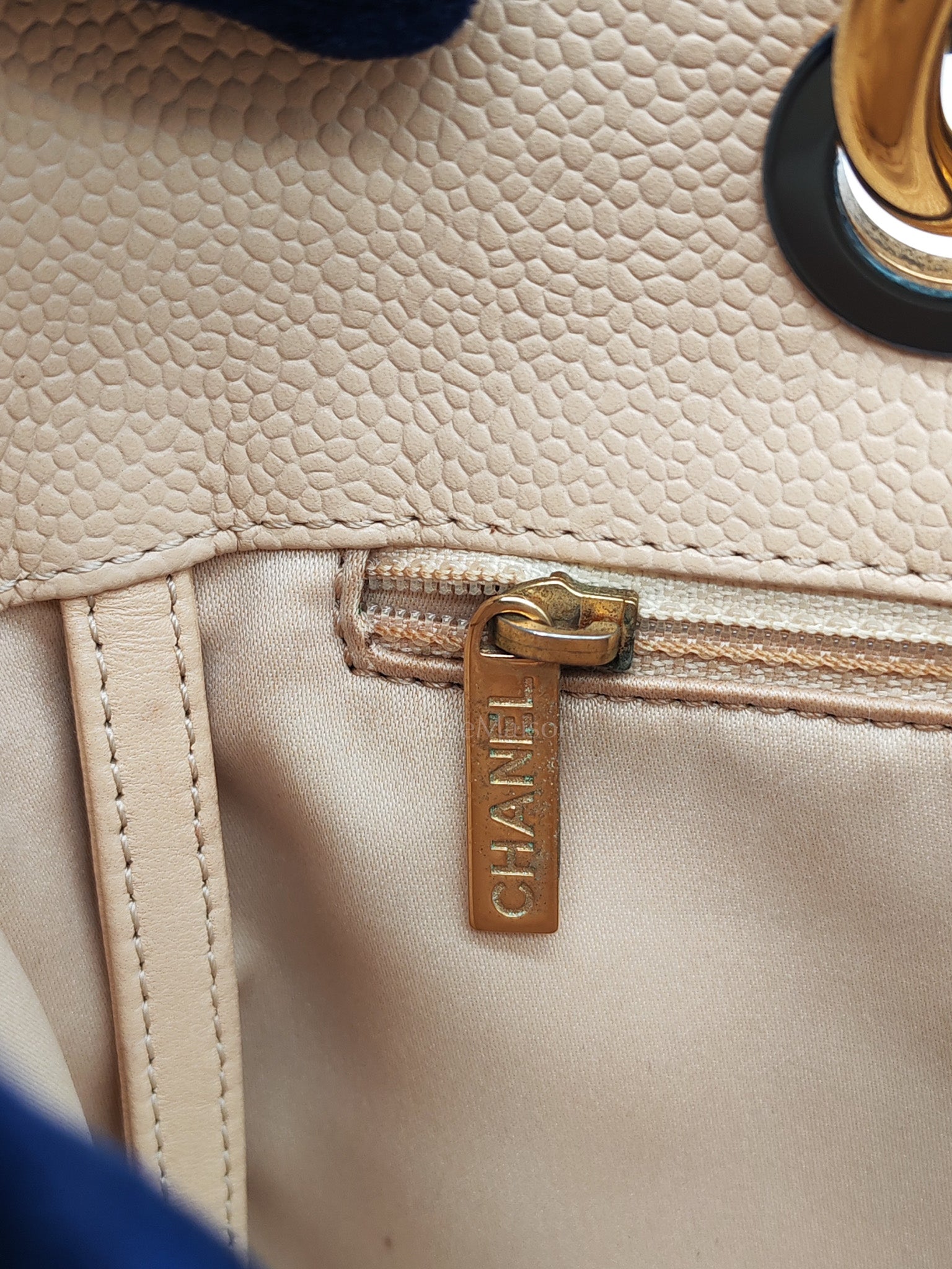 Grand Shopping Tote (GST) in Biege Quilted Caviar Leather & Gold Hardware Series 18