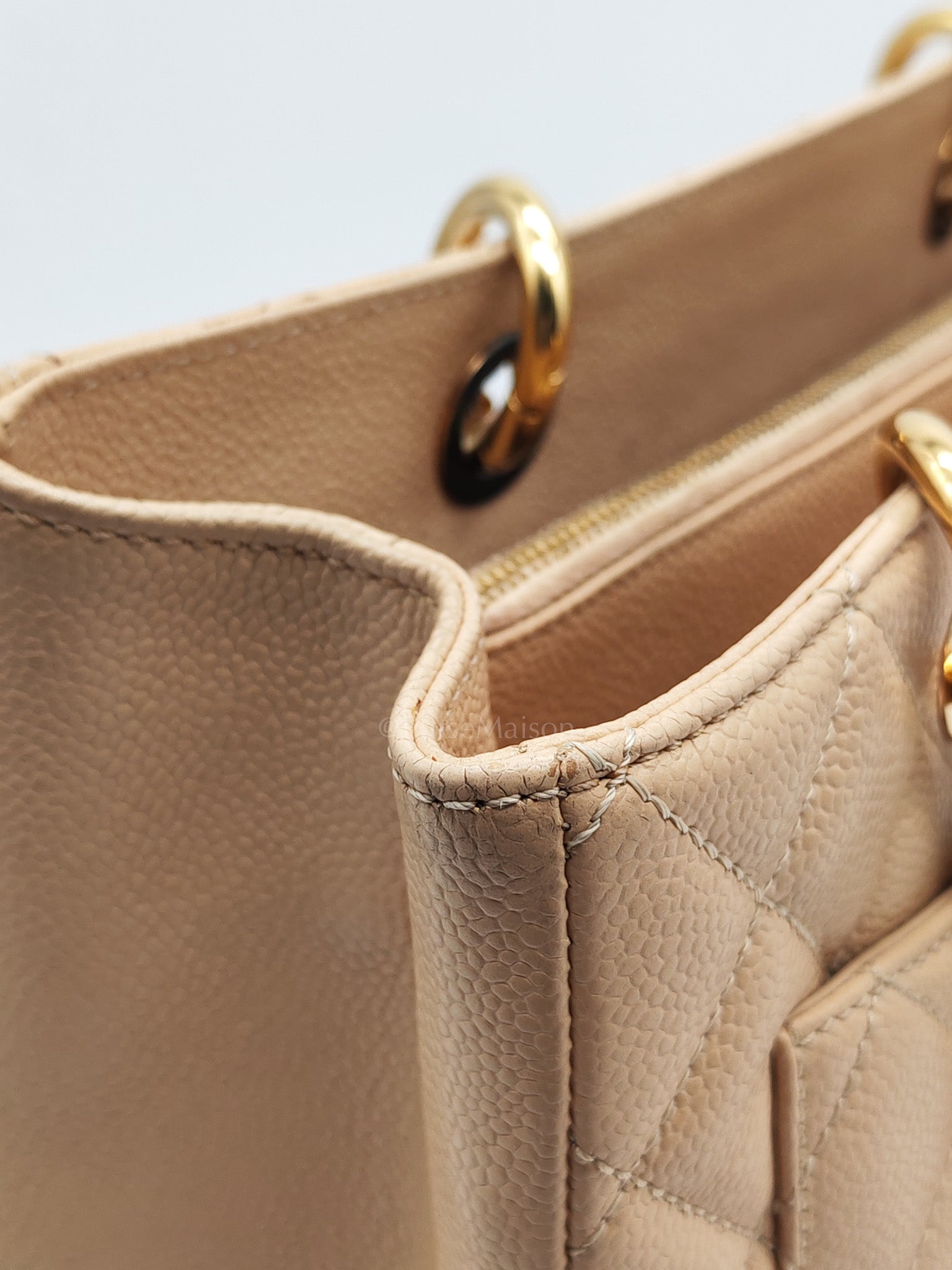 Grand Shopping Tote (GST) in Biege Quilted Caviar Leather & Gold Hardware Series 18