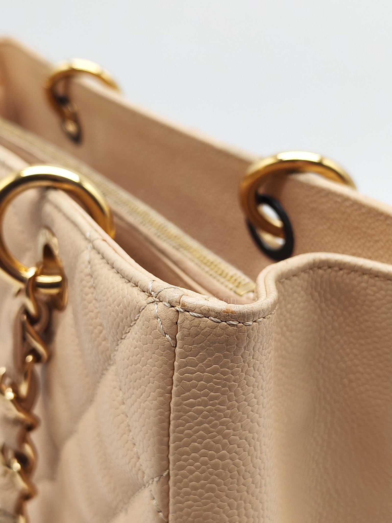 Grand Shopping Tote (GST) in Biege Quilted Caviar Leather & Gold Hardware Series 18