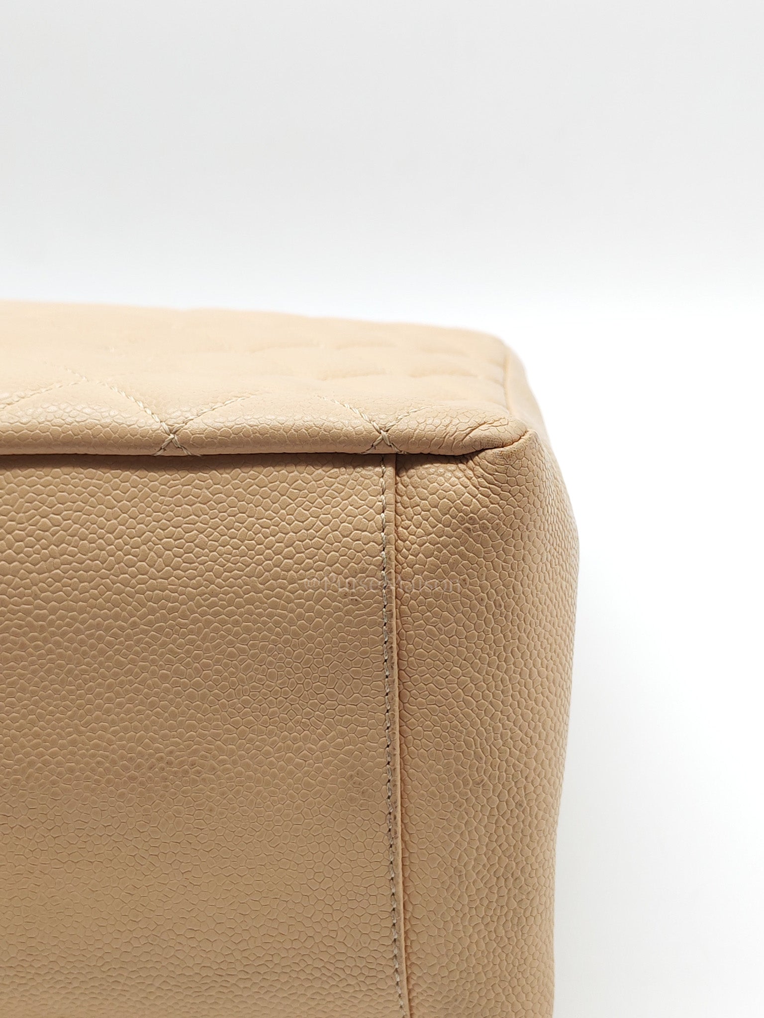 Grand Shopping Tote (GST) in Biege Quilted Caviar Leather & Gold Hardware Series 18