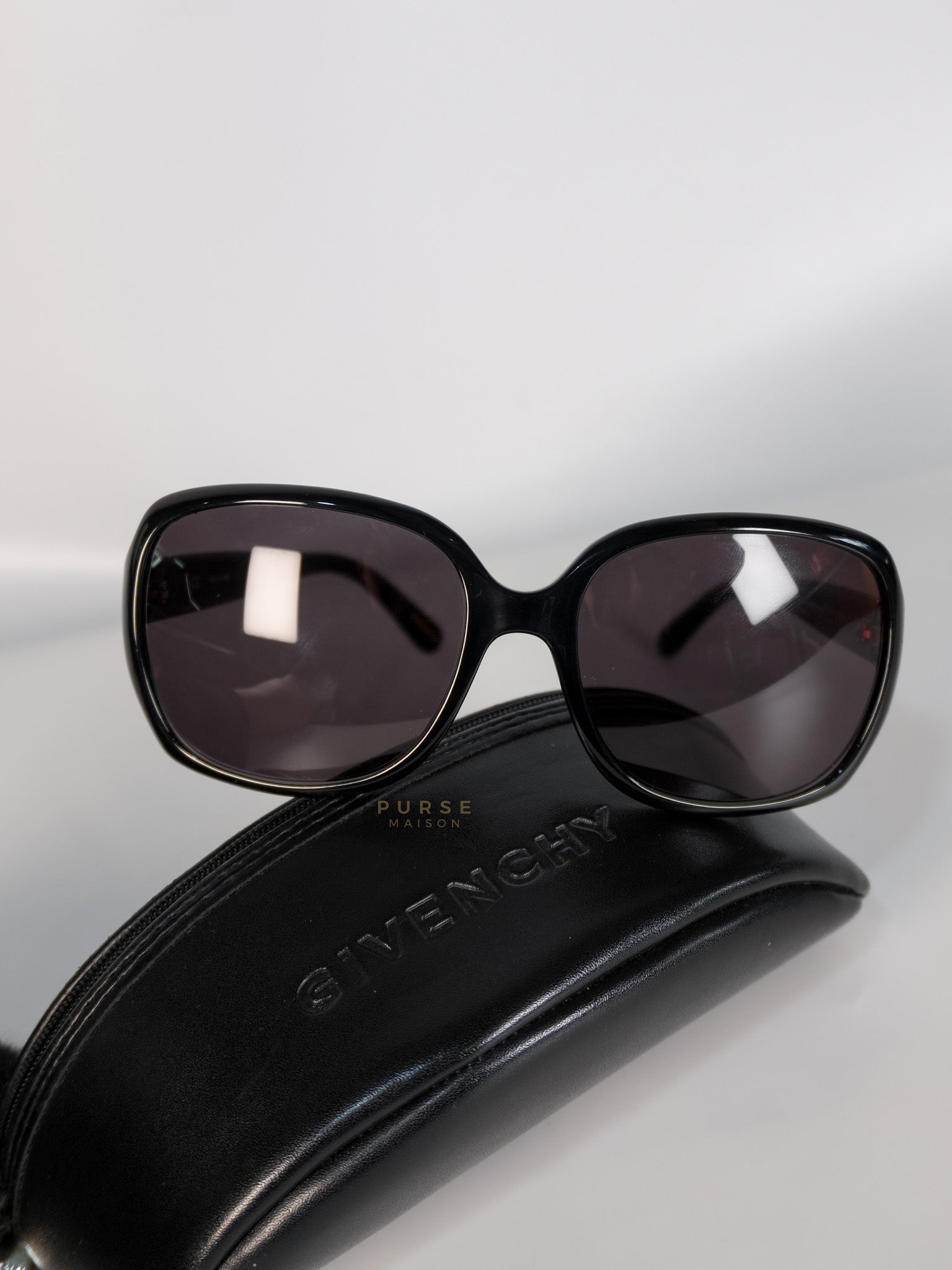 SGV 814 Black Sunglasses | Purse Maison Luxury Bags Shop