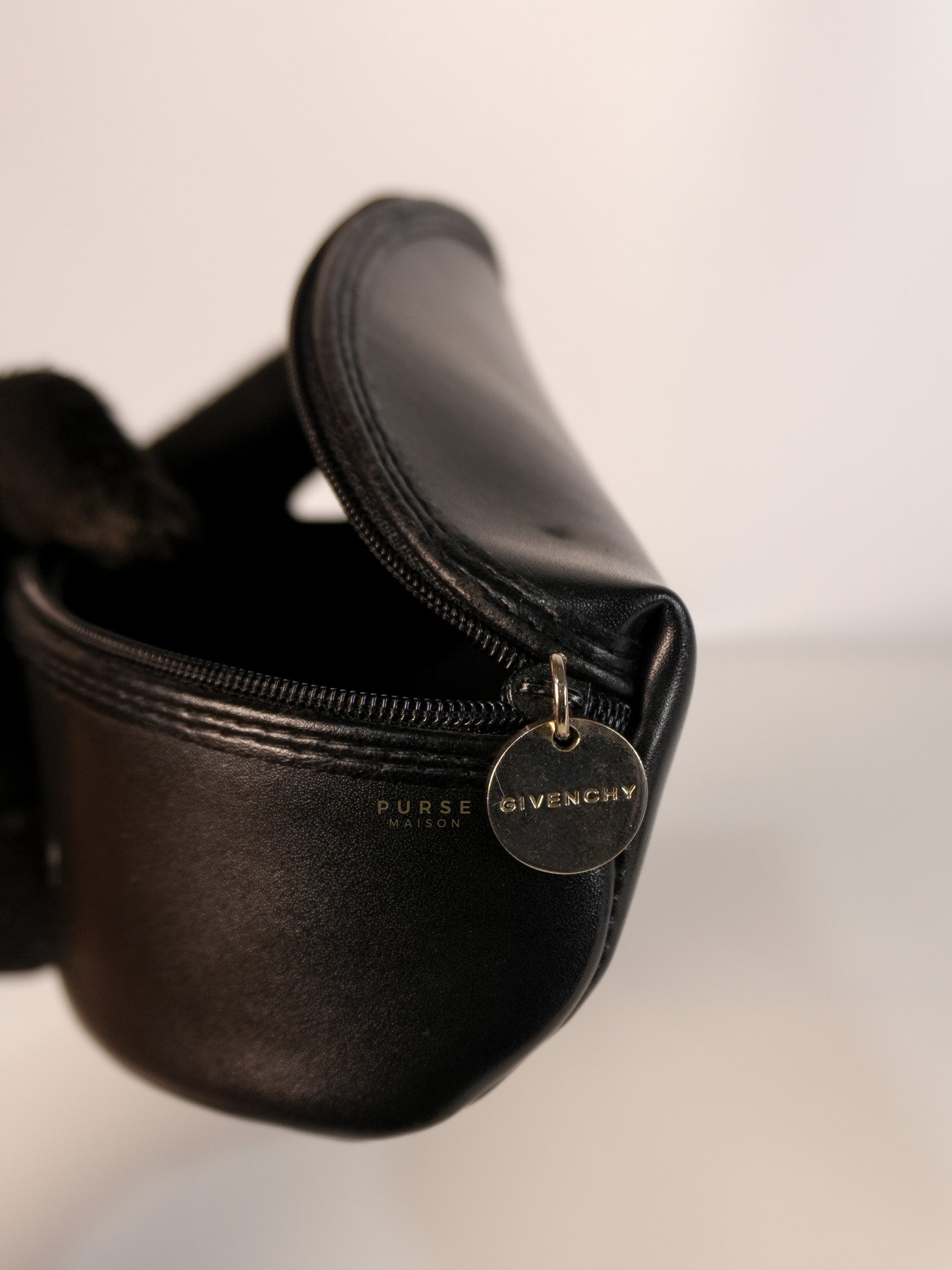 SGV 814 Black Sunglasses | Purse Maison Luxury Bags Shop