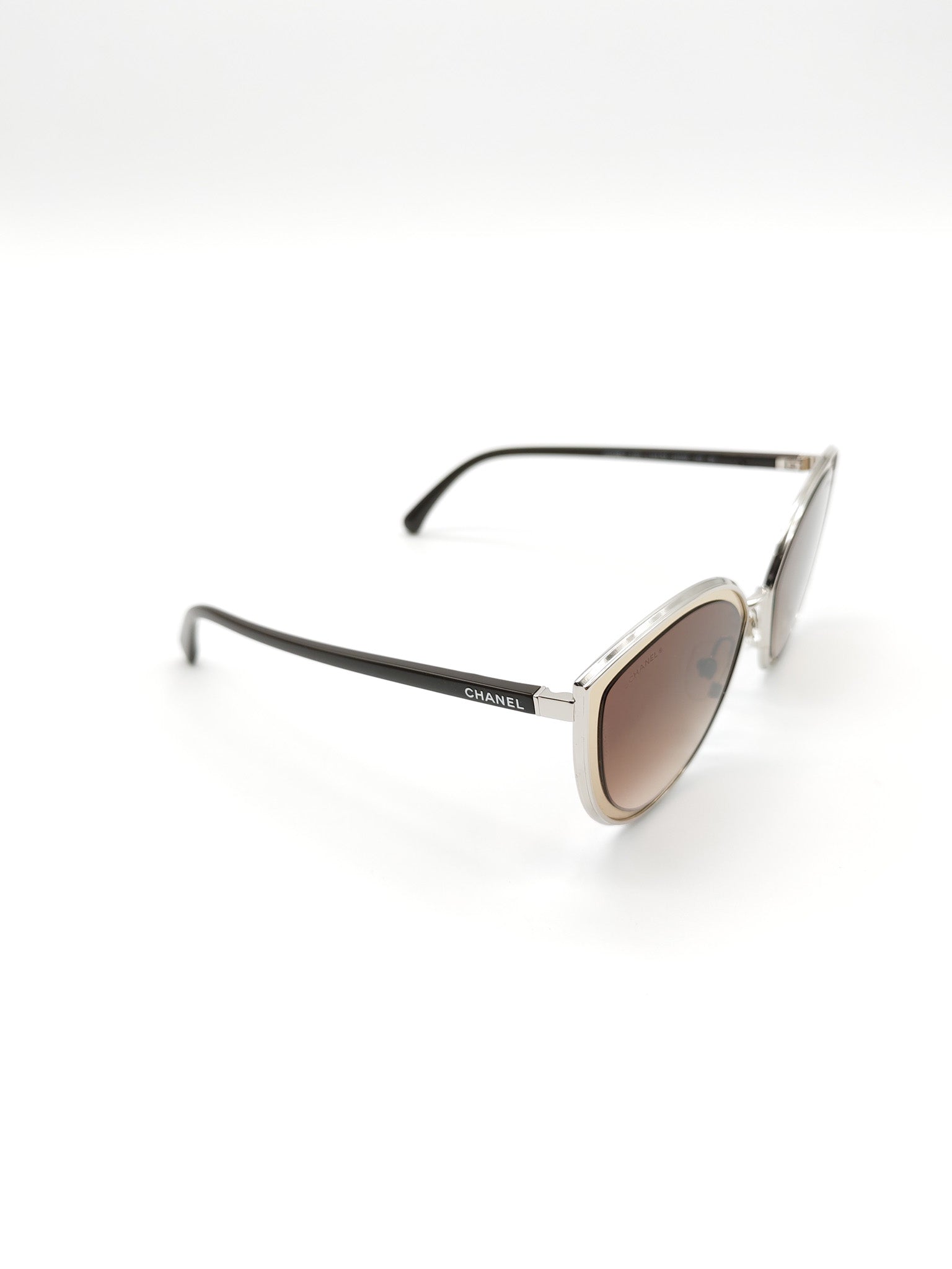 Silver Metal Cat-Eye Sunglasses 4222 | Purse Maison Luxury Bags Shop