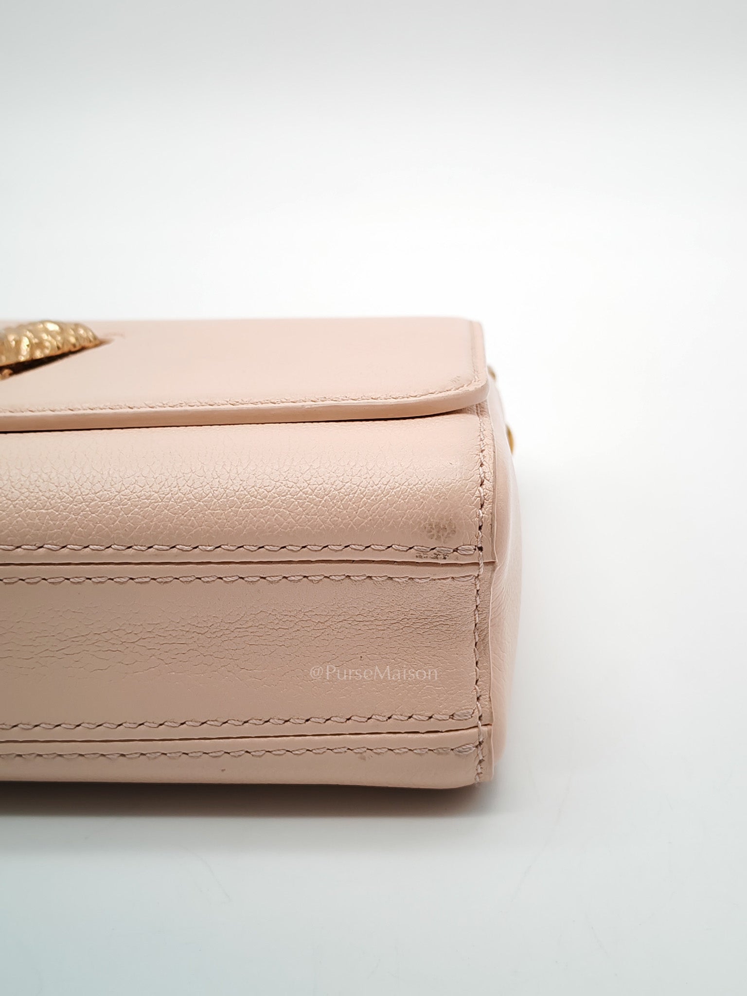 Twist East West in Rose Ballerine Grained Leather Rosegold Hardware Shoulder Bag