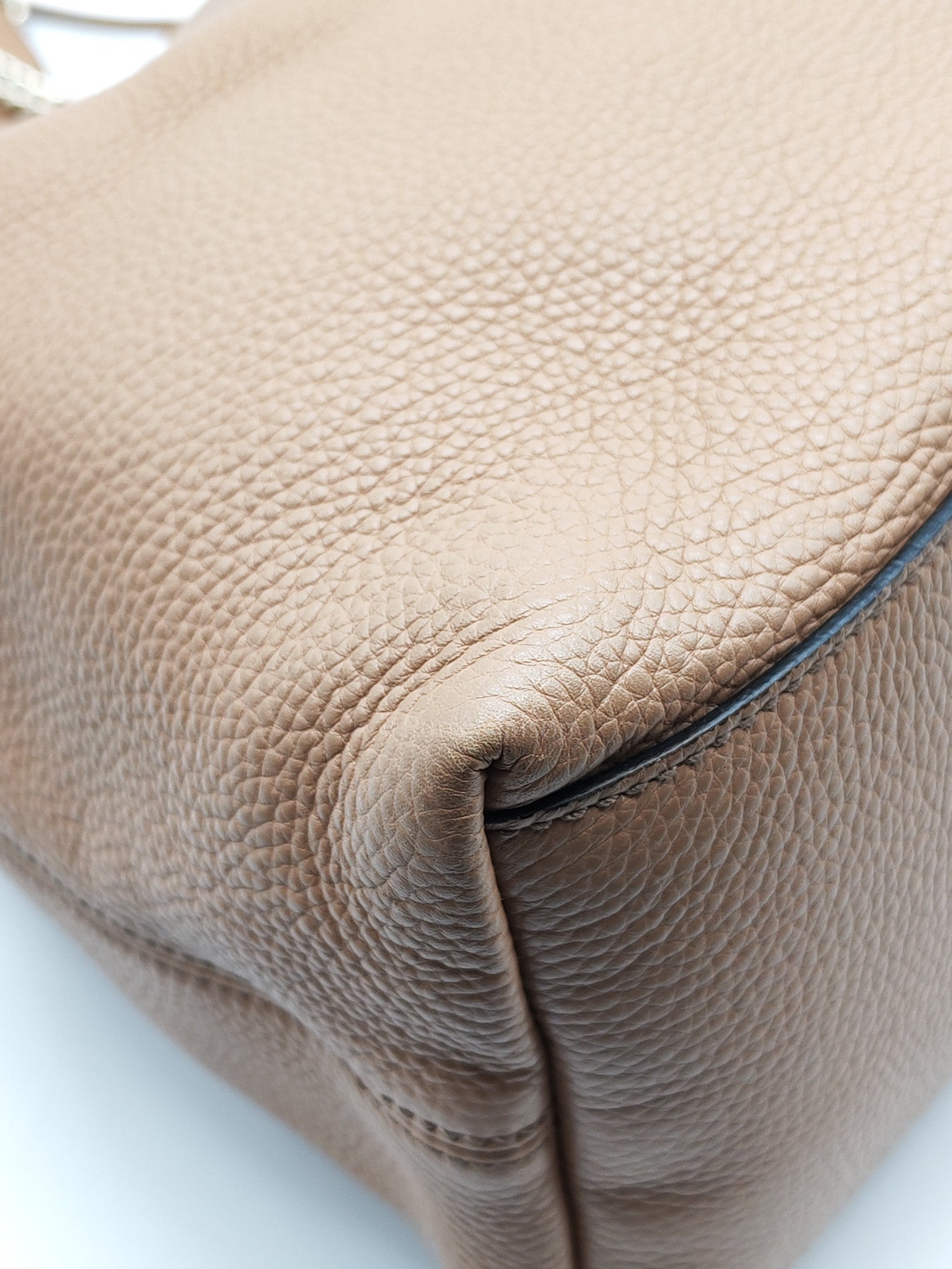 Soho in Beige Grained Calfskin Leather Totebag | Purse Maison Luxury Bags Shop