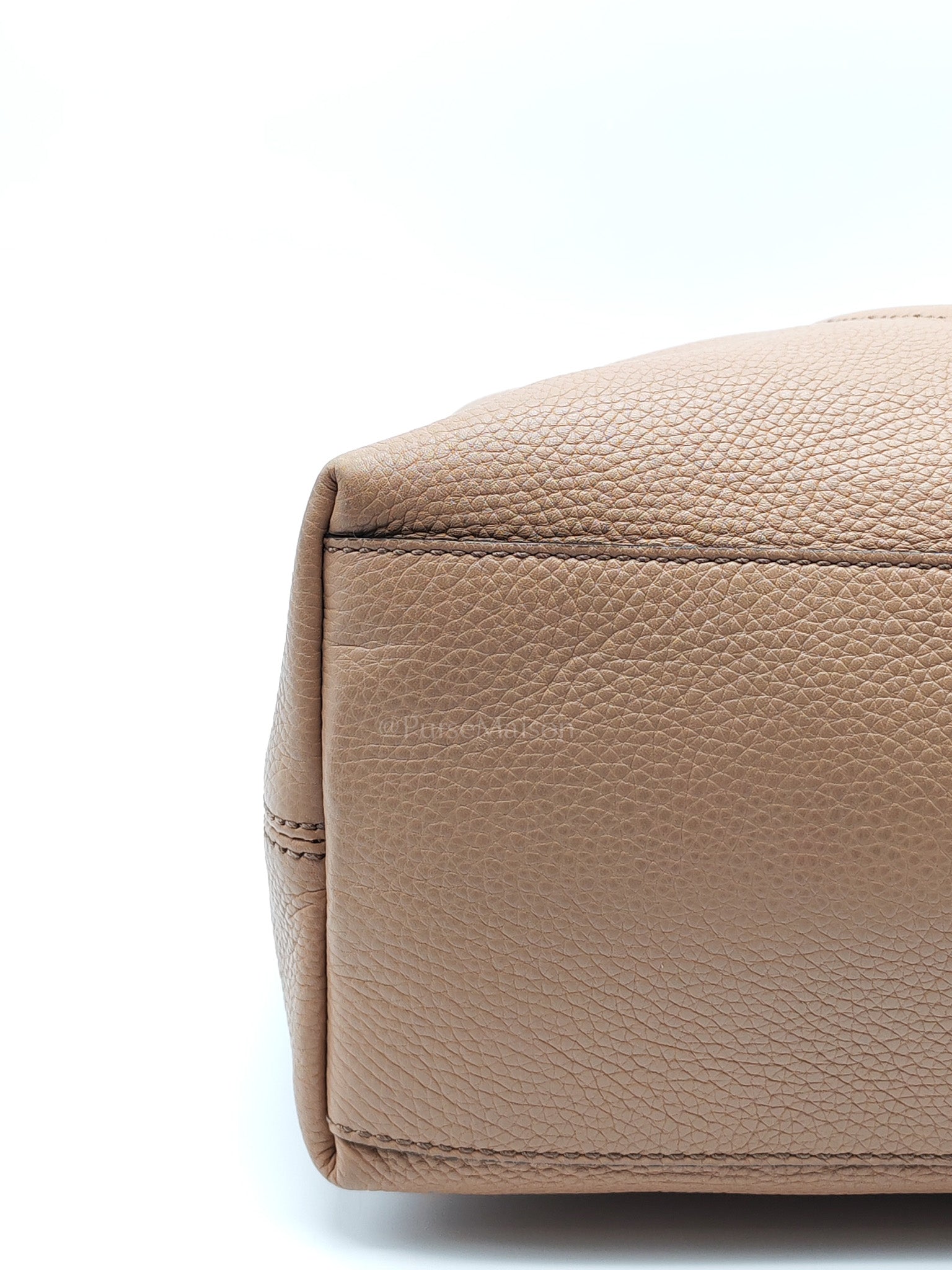 Soho in Beige Grained Calfskin Leather Totebag | Purse Maison Luxury Bags Shop