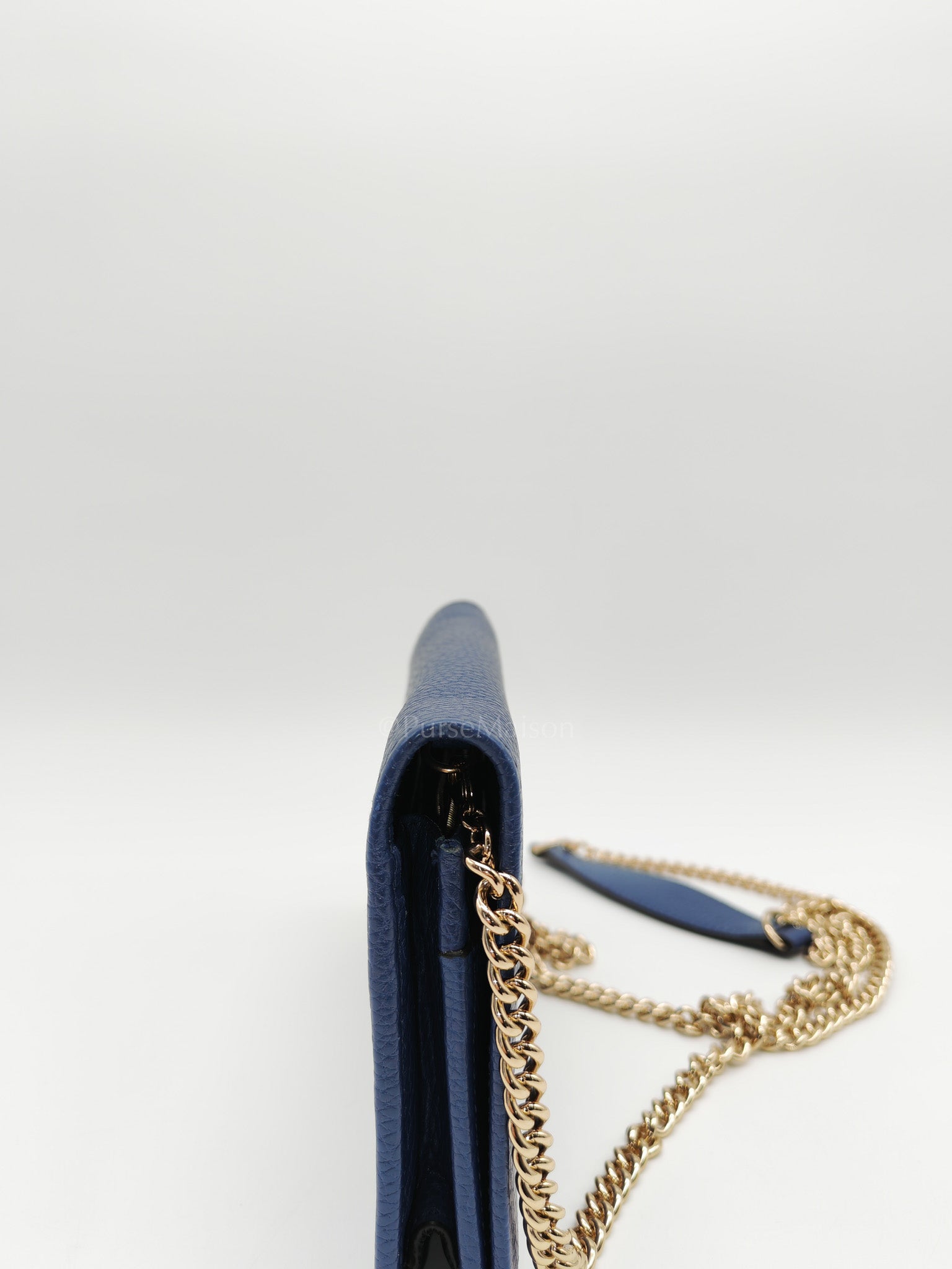 Soho Wallet on Chain in Blue Grained Leather Light Gold Hardware | Purse Maison Luxury Bags Shop