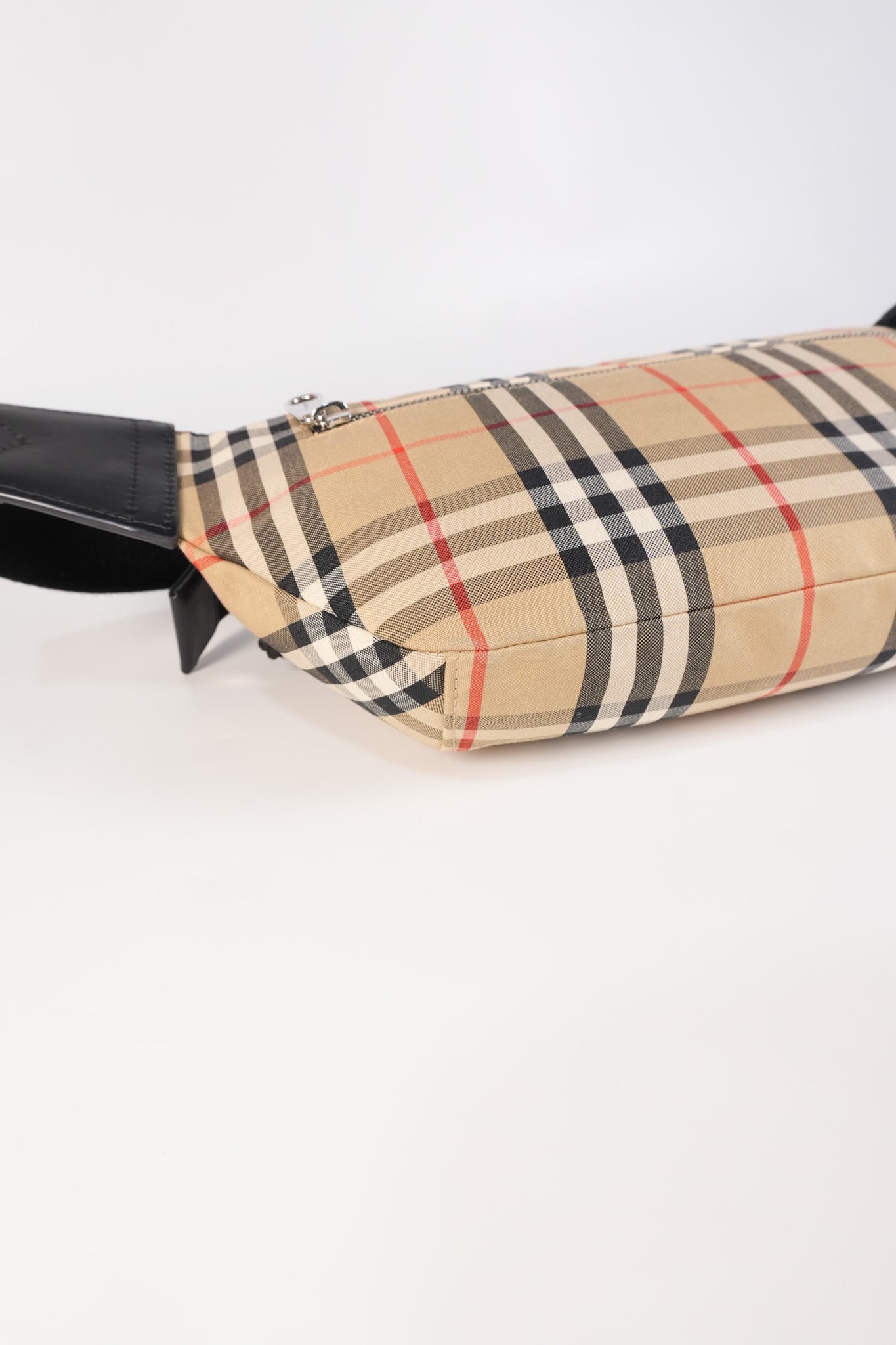 Sonny Vintage Belt Bag in Archive Beige | Purse Maison Luxury Bags Shop