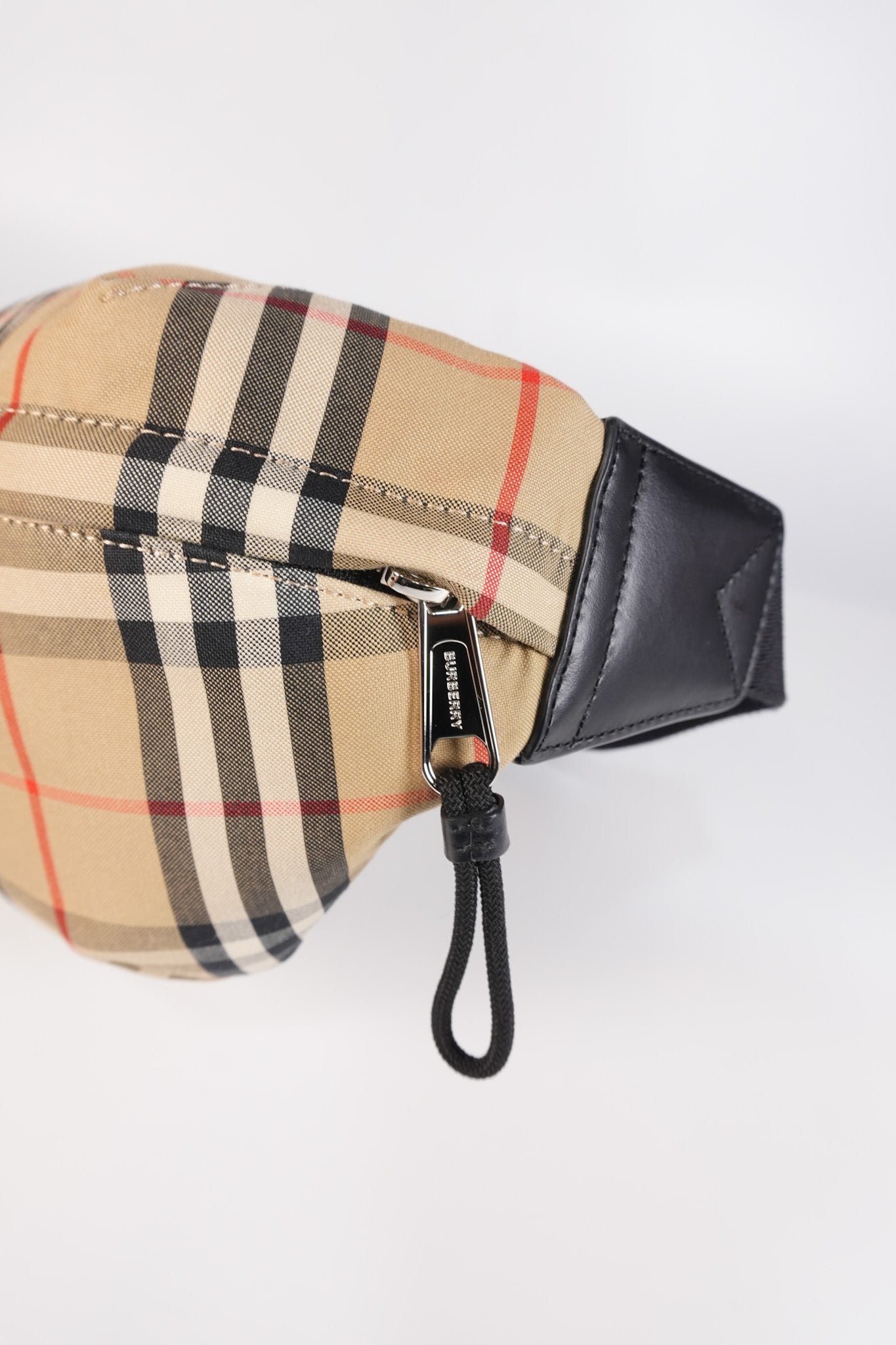 Sonny Vintage Belt Bag in Archive Beige | Purse Maison Luxury Bags Shop