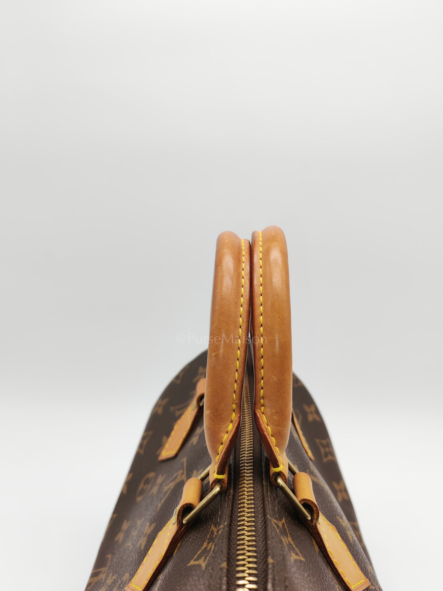 Speedy 25 Bag in Monogram Canvas & Aged Gold Hardware (Datecode: SP0052) | Purse Maison Luxury Bags Shop