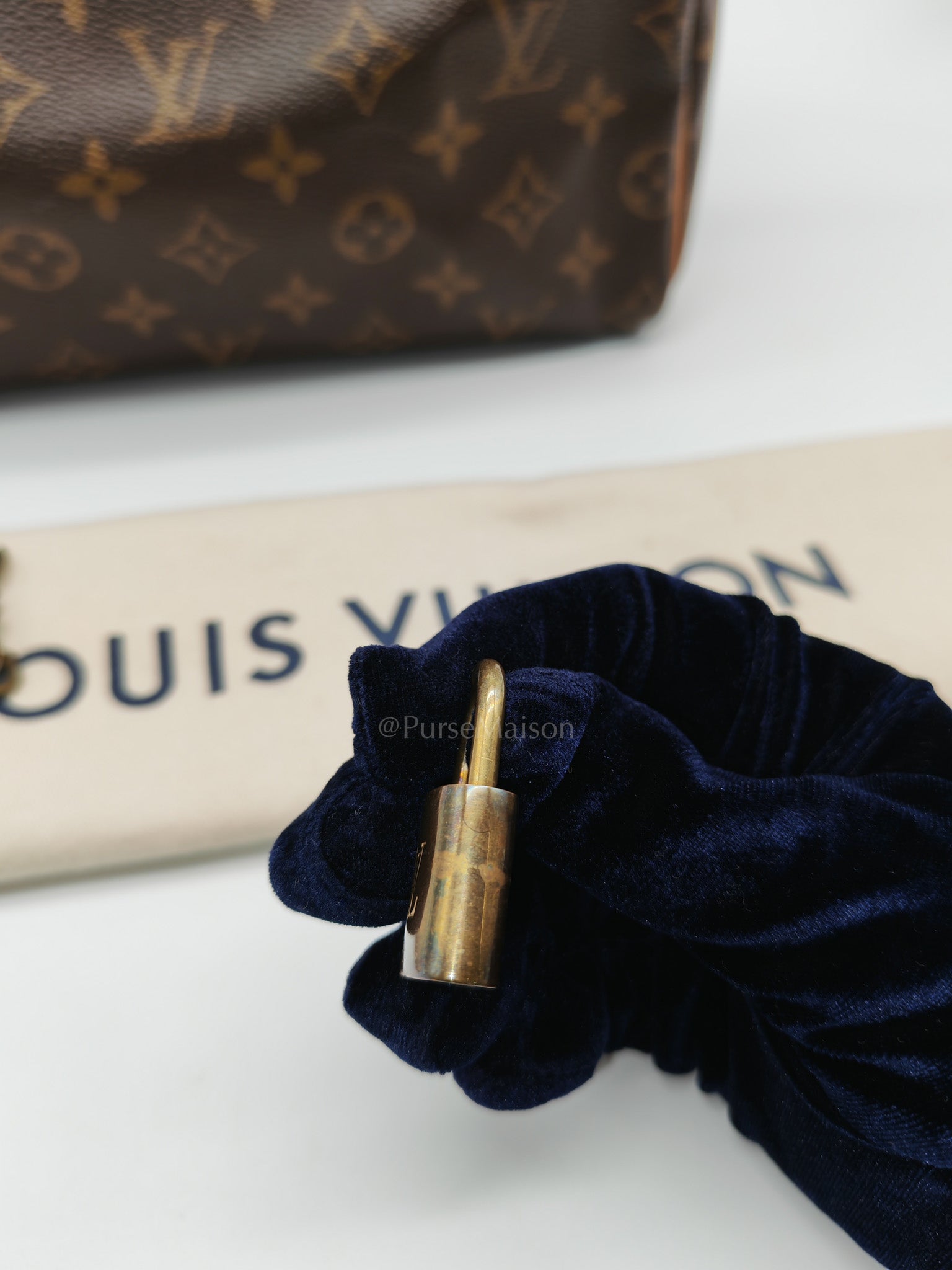 Speedy 25 Bag in Monogram Canvas & Aged Gold Hardware (Datecode: SP0052) | Purse Maison Luxury Bags Shop