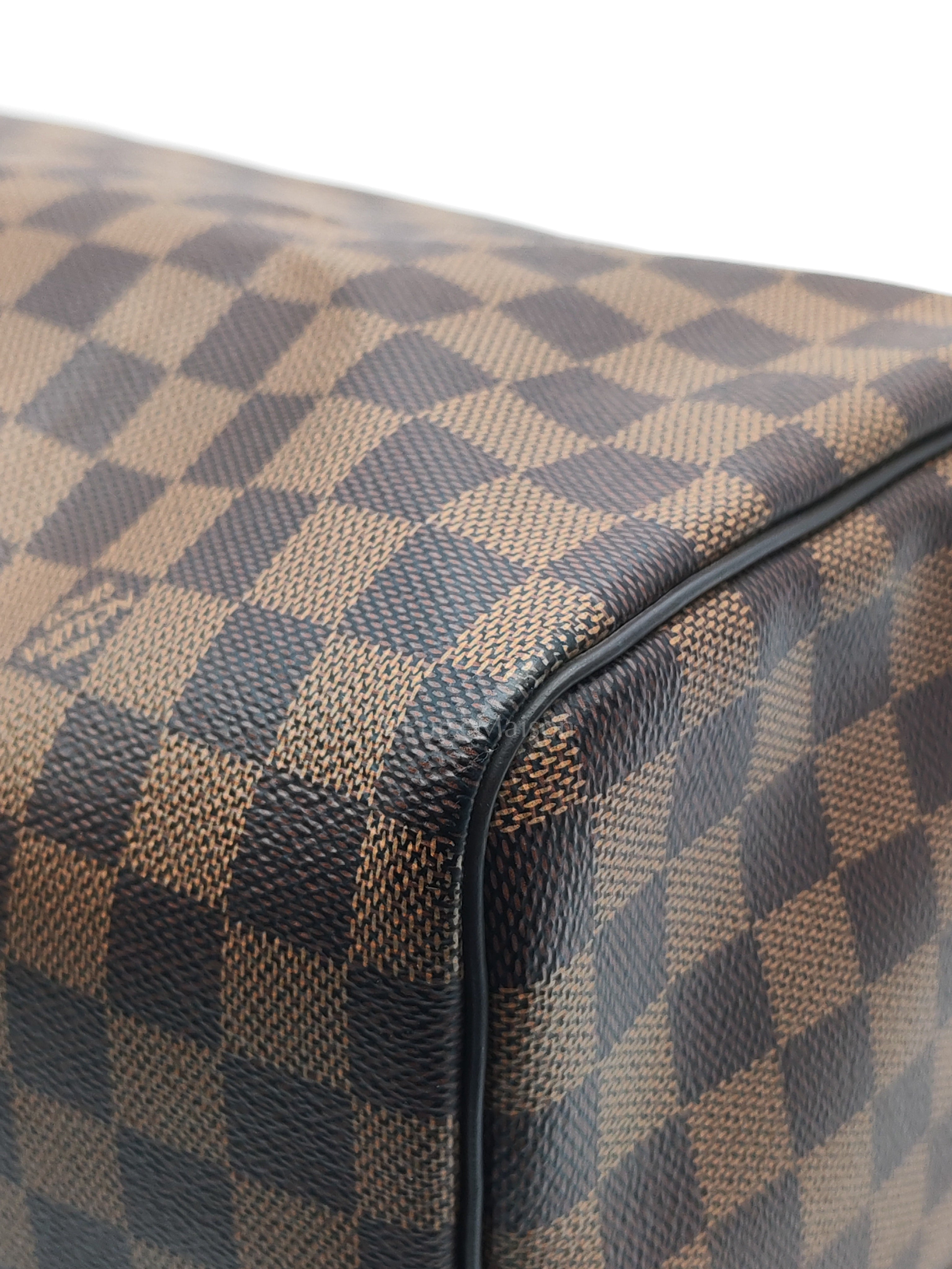 Speedy 30 in Damier Ebene Canvas & Gold Hardware Microchip | Purse Maison Luxury Bags Shop