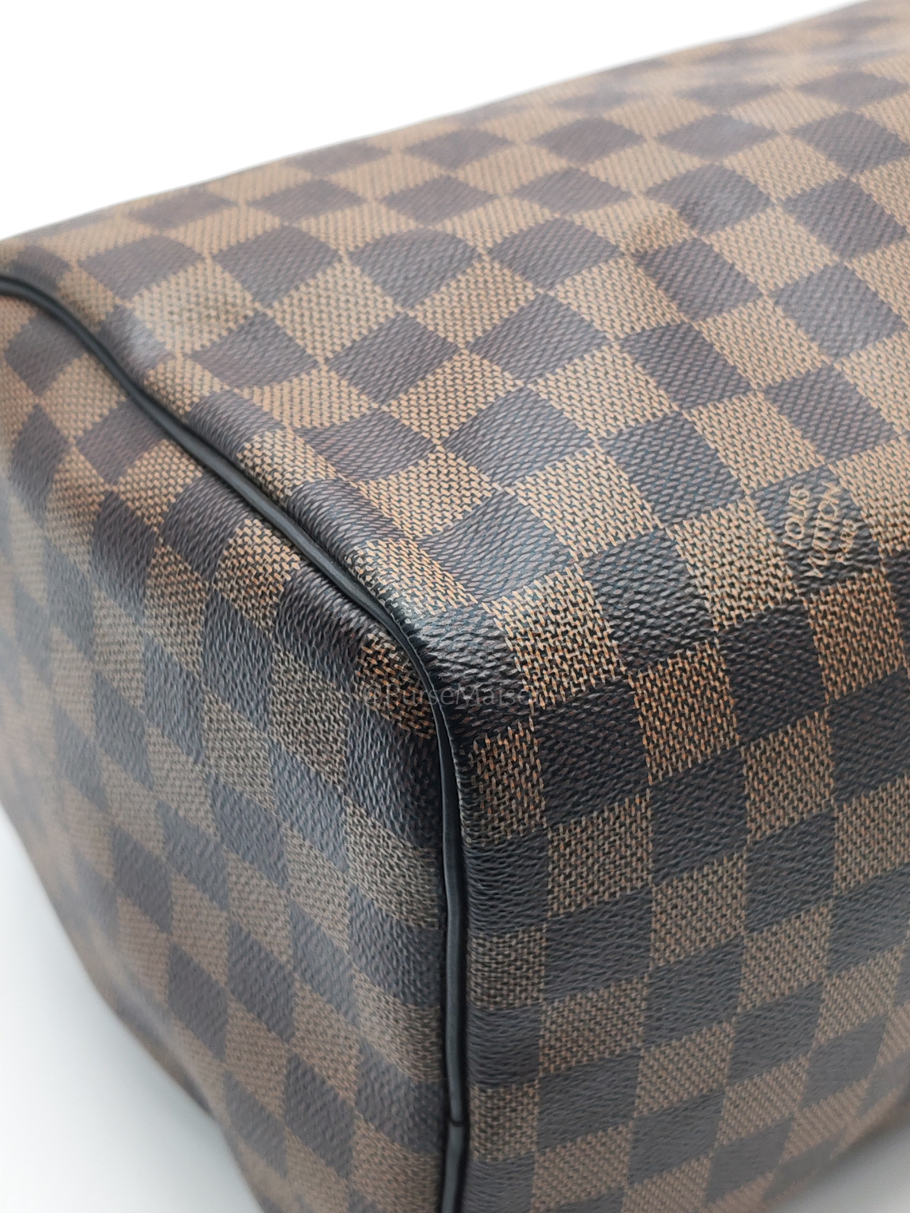 Speedy 30 in Damier Ebene Canvas & Gold Hardware Microchip | Purse Maison Luxury Bags Shop