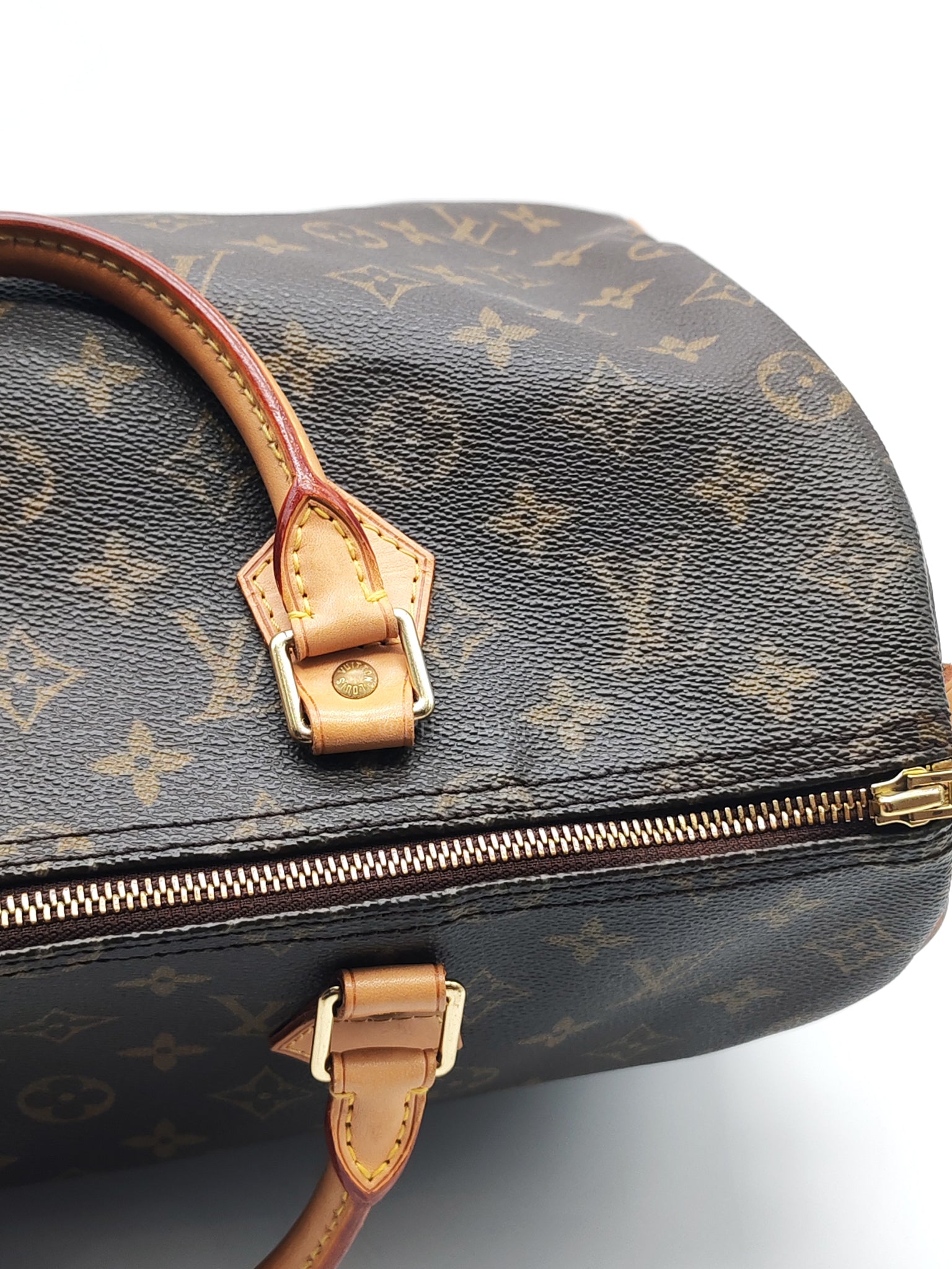 Speedy 35 Monogram Canvas Handbag (Date Code: AA4067) | Purse Maison Luxury Bags Shop