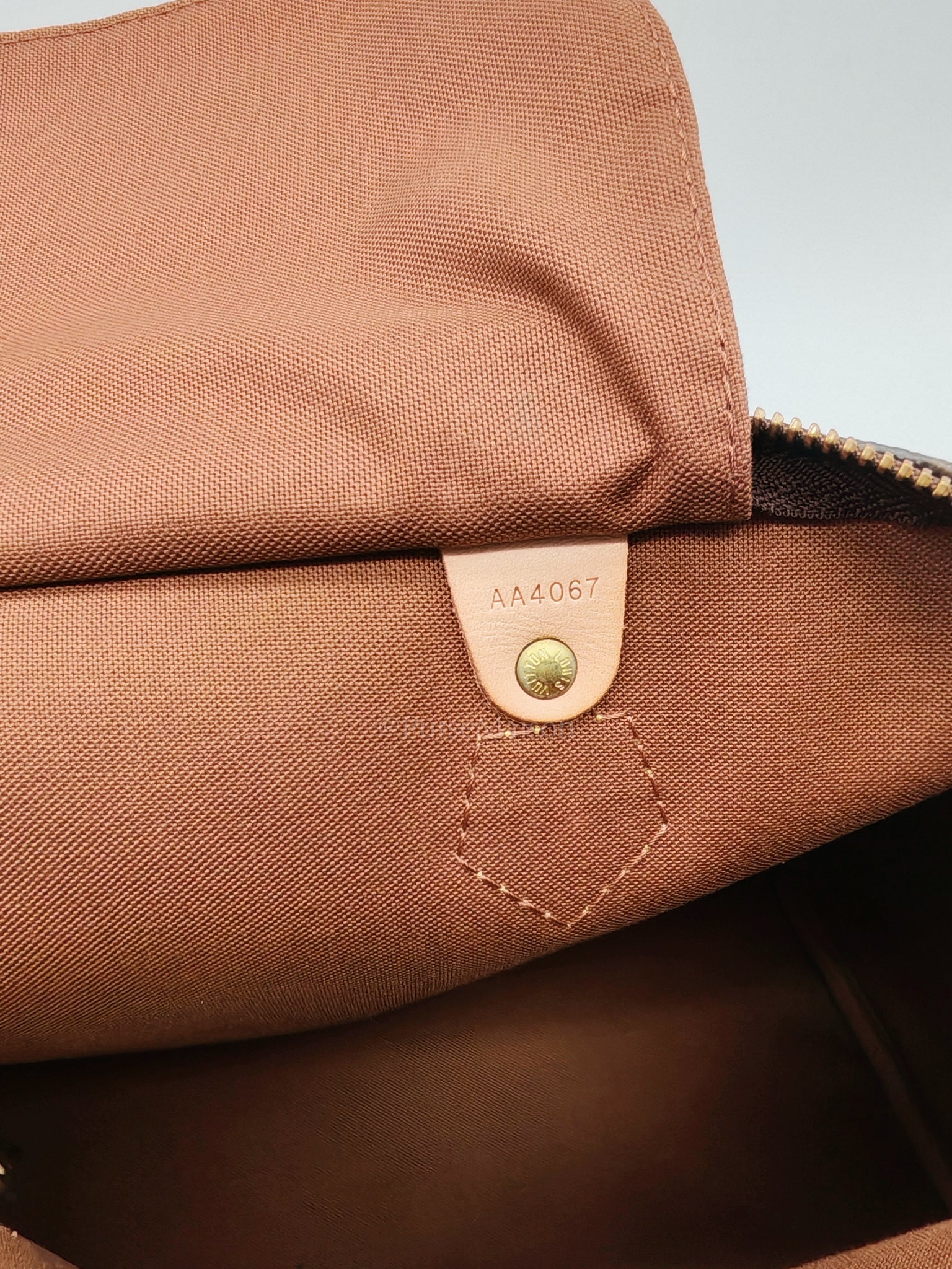 Speedy 35 Monogram Canvas Handbag (Date Code: AA4067) | Purse Maison Luxury Bags Shop