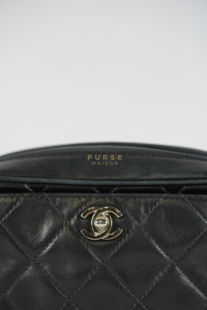 Square Camera Bag Vintage Quilted Lambskin Leather and Silver Hardware Series 4 | Purse Maison Luxury Bags Shop