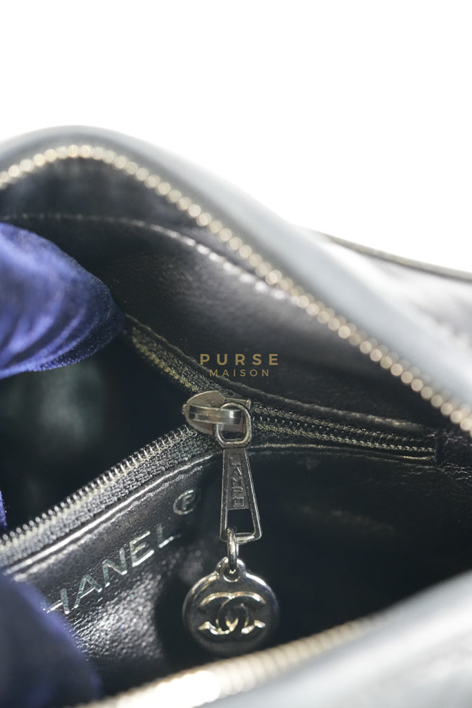 Square Camera Bag Vintage Quilted Lambskin Leather and Silver Hardware Series 4 | Purse Maison Luxury Bags Shop