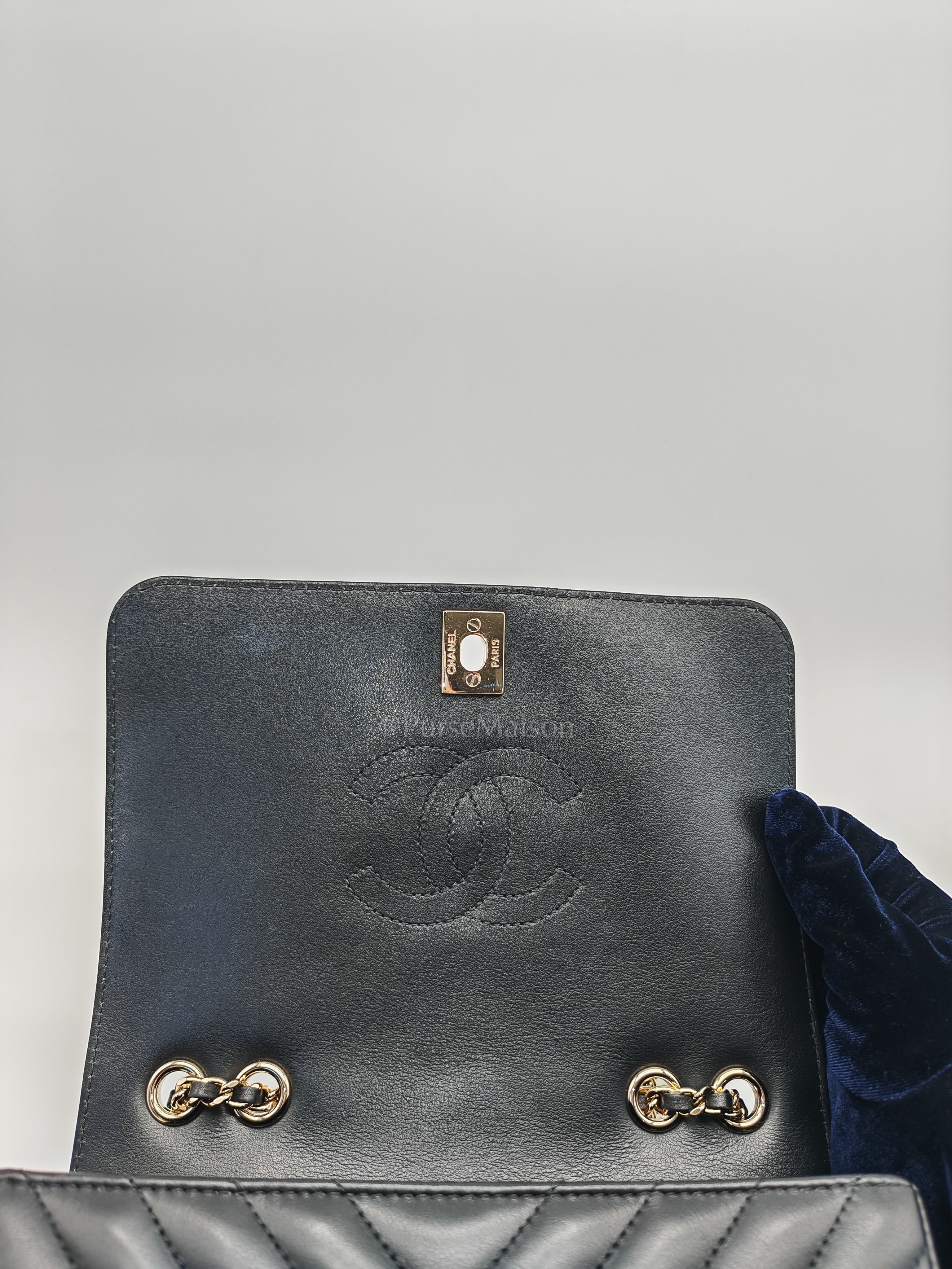 Statement Flap Small in Black Lambskin Leather Light Gold Hardware (Series 28) | Purse Maison Luxury Bags Shop
