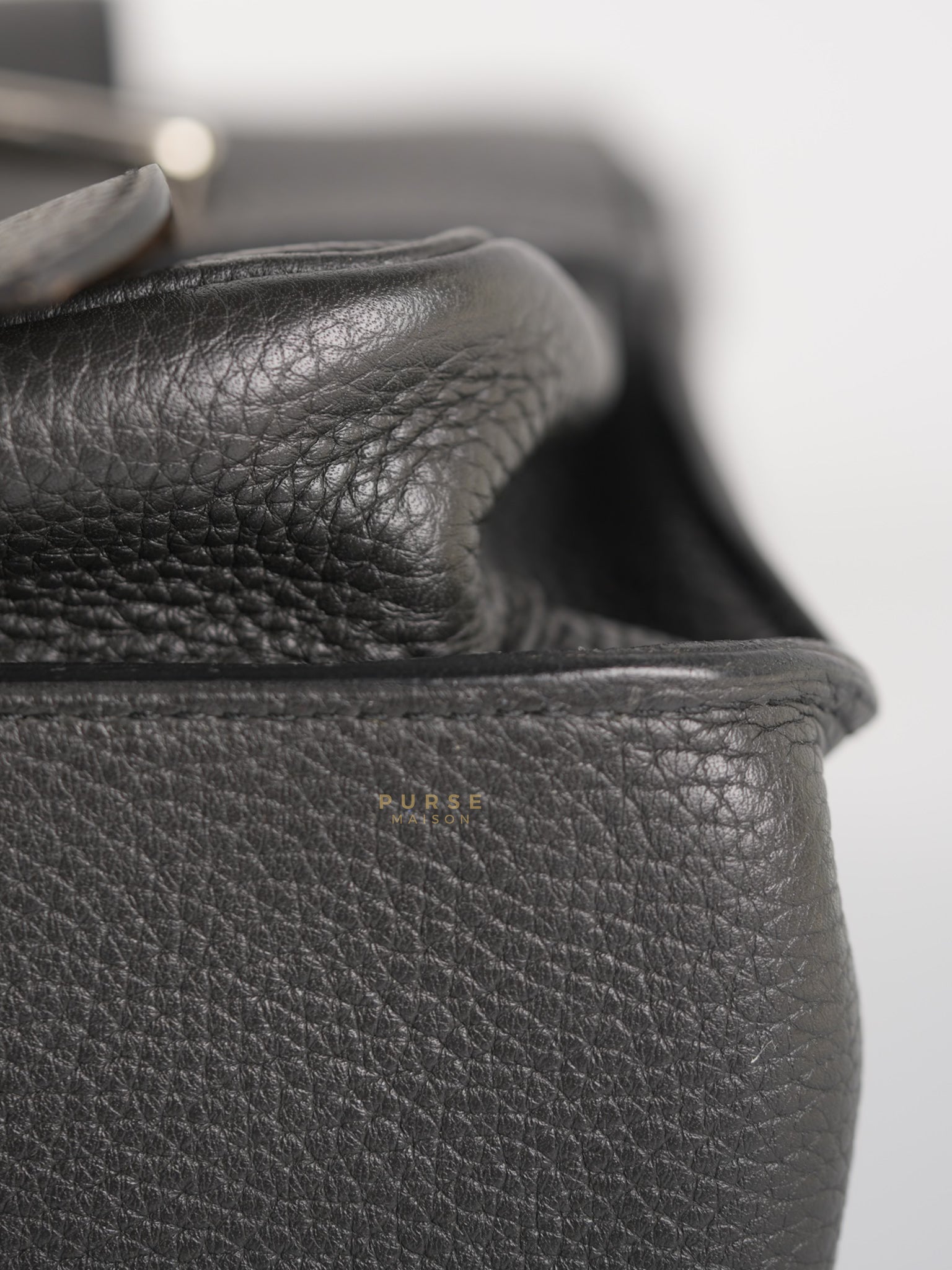 Steve Messenger 35 in Noir & Etoupe Clemence Leather Palladium Hardware Stamp X(2016) | Purse Maison Luxury Bags Shop