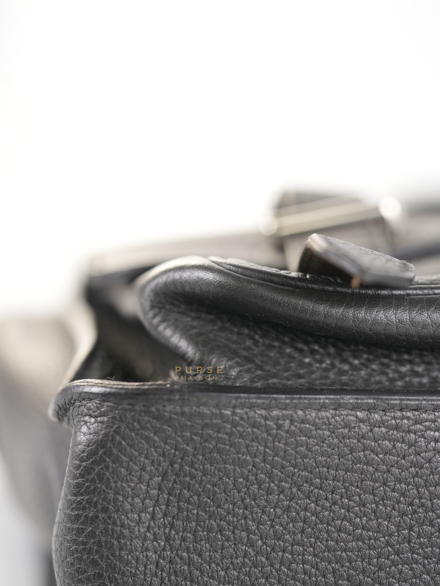 Steve Messenger 35 in Noir & Etoupe Clemence Leather Palladium Hardware Stamp X(2016) | Purse Maison Luxury Bags Shop