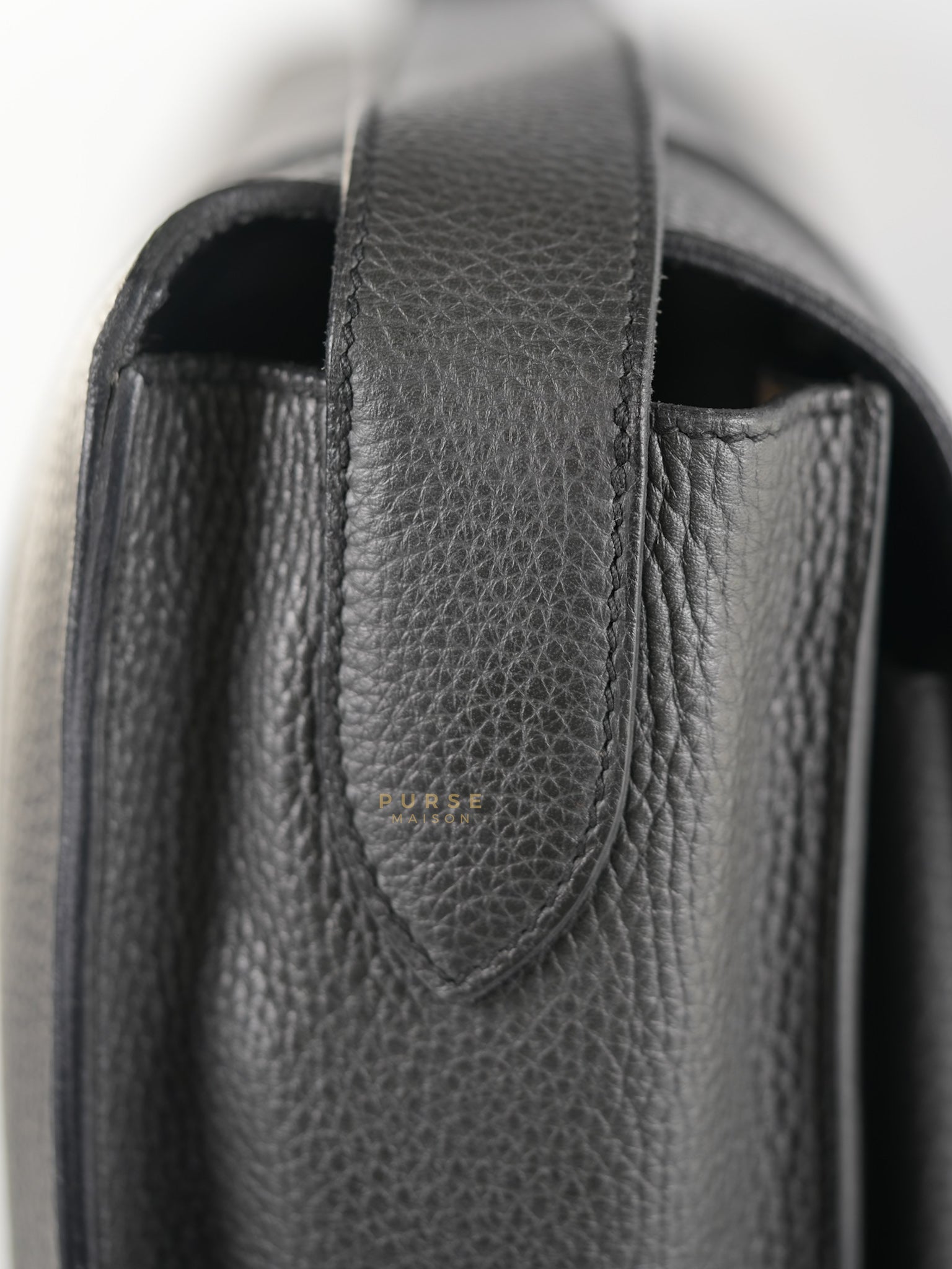 Steve Messenger 35 in Noir & Etoupe Clemence Leather Palladium Hardware Stamp X(2016) | Purse Maison Luxury Bags Shop