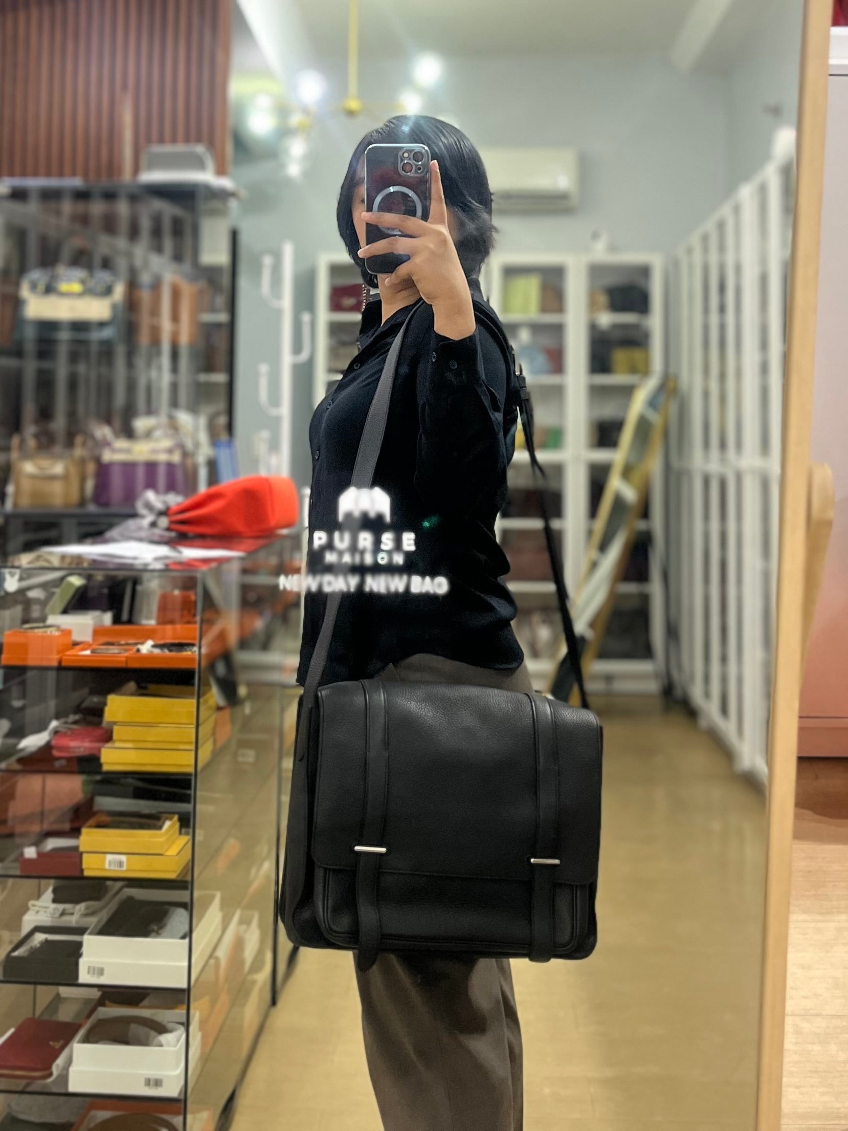 Steve Messenger 35 in Noir & Etoupe Clemence Leather Palladium Hardware Stamp X(2016) | Purse Maison Luxury Bags Shop