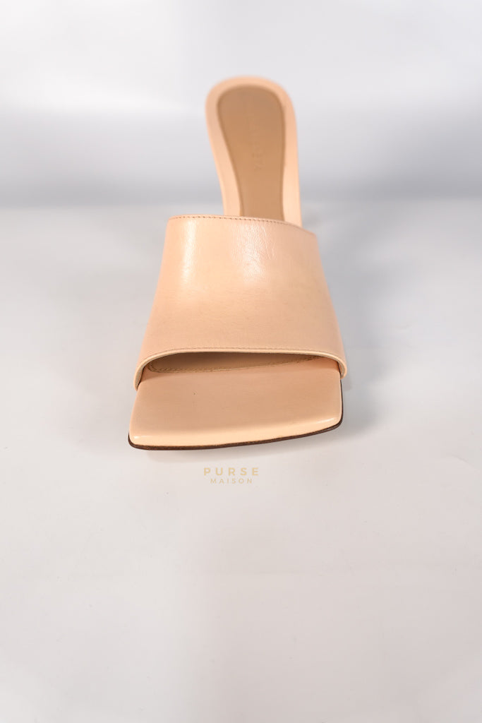 Stretch Mule Sandals Beige in Lambskin Leather Size 39 EU (24.5 cm) | Purse Maison Luxury Bags Shop