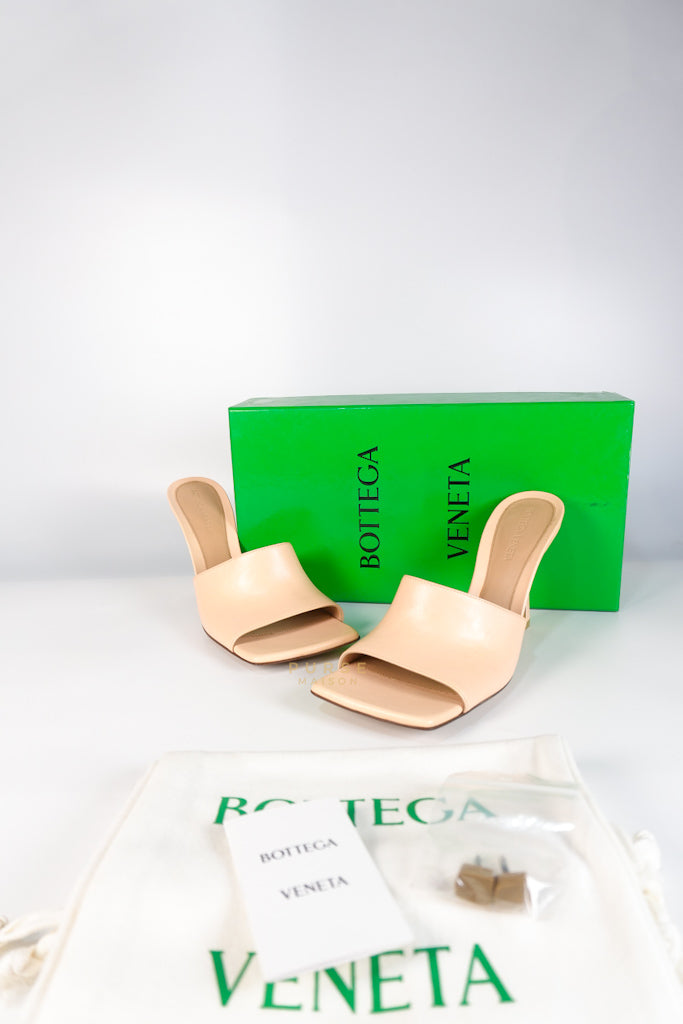 Stretch Mule Sandals Beige in Lambskin Leather Size 39 EU (24.5 cm) | Purse Maison Luxury Bags Shop