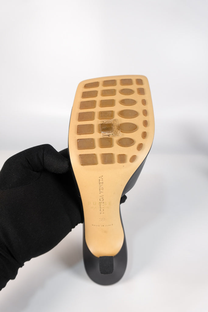 Stretch Mule Sandals Black in Lambskin Leather Size 39 EU (24.5 cm) | Purse Maison Luxury Bags Shop