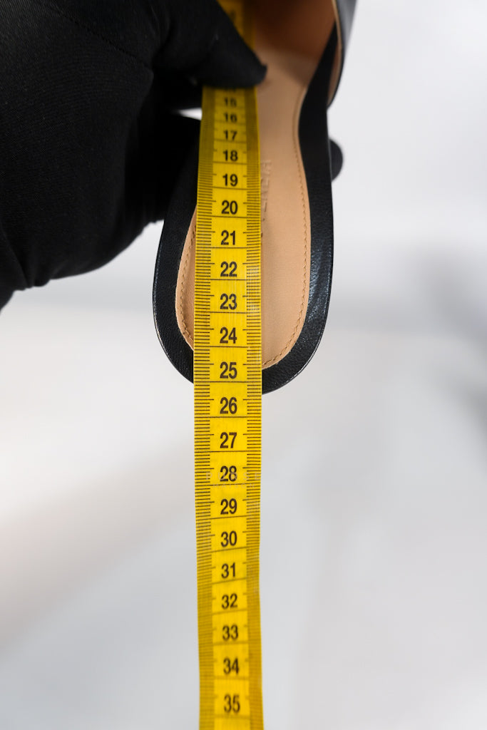 Stretch Mule Sandals Black in Lambskin Leather Size 39 EU (24.5 cm) | Purse Maison Luxury Bags Shop