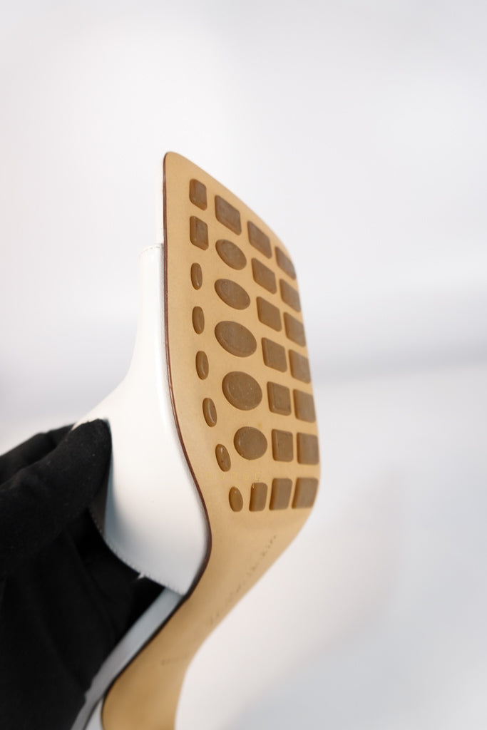 Stretch Mule Sandals White in Lambskin Leather Size 39 EU (24.5 cm) | Purse Maison Luxury Bags Shop