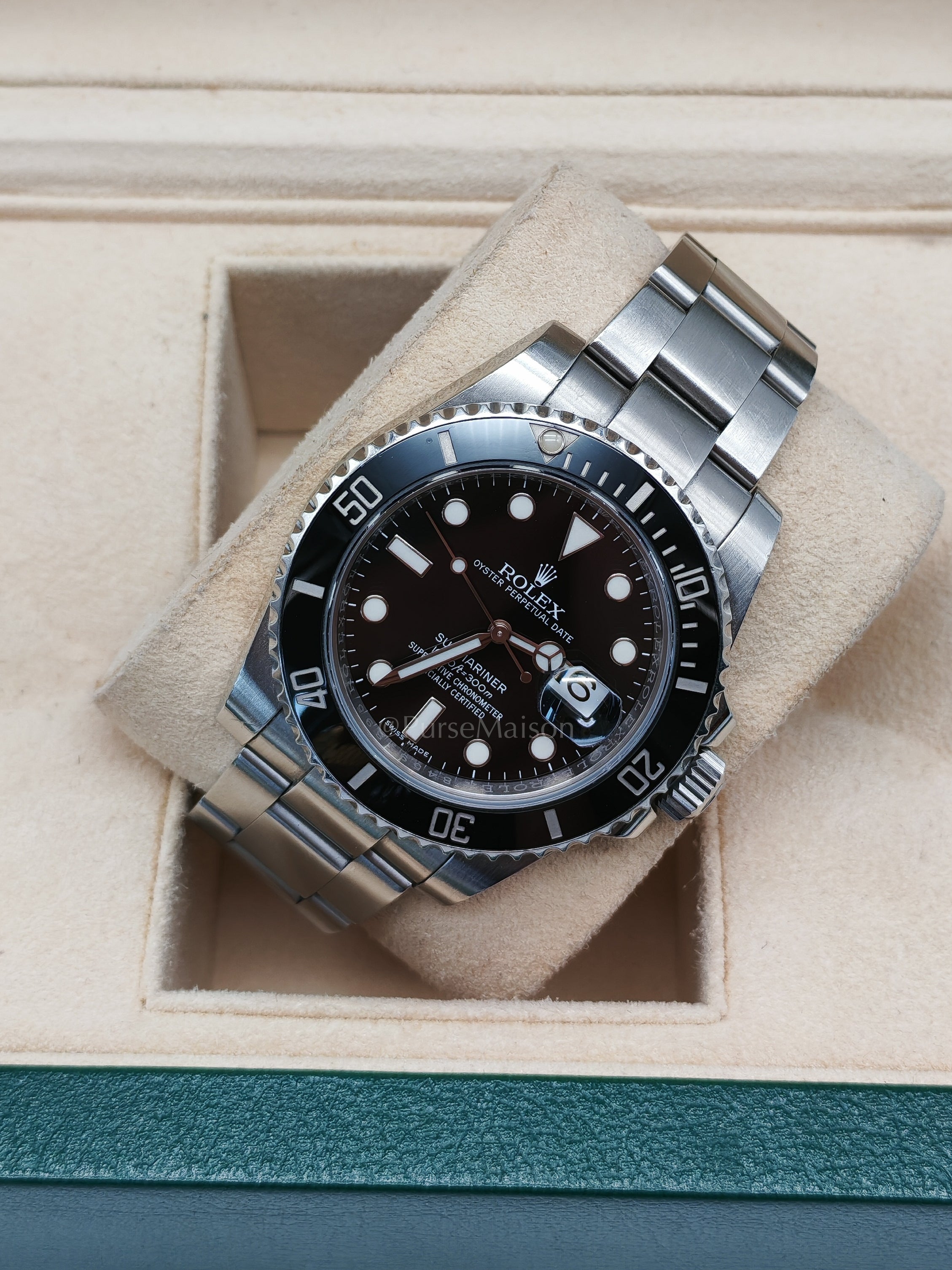 Submariner Oyster Perpetual Date 40mm Black Dial Stainless Steel (Reference No. 116610LN) | Purse Maison Luxury Bags Shop