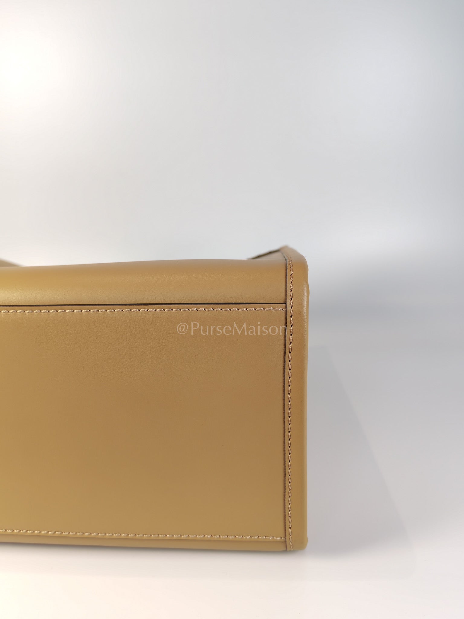 Sunshine Medium in Beige Smooth Calfskin Leather Tote Bag | Purse Maison Luxury Bags Shop