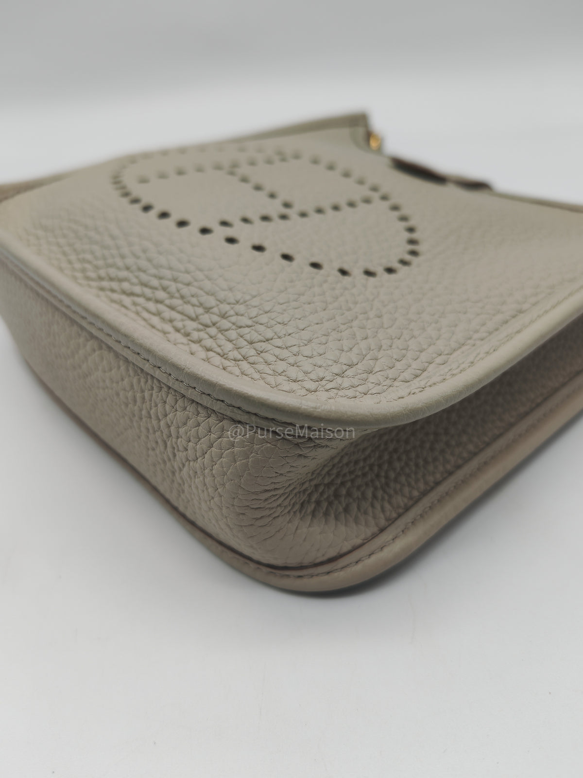 Hermes Mini Evelyne 16 Amazon Taurillon Clemence Leather and Gold Hardware Stamp U (2022)