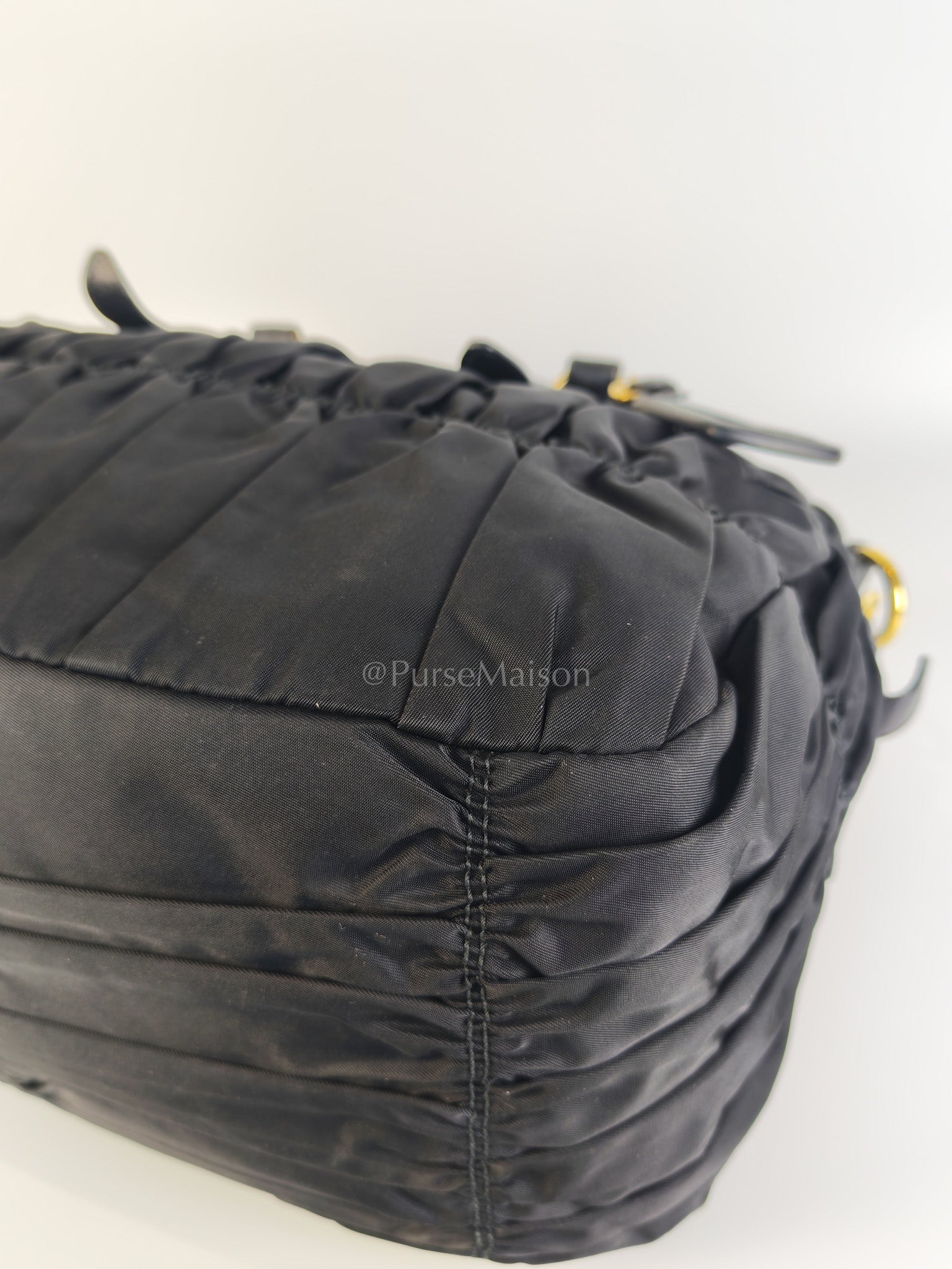 Tessuto Gaufre Two-Way Bag in Noir | Purse Maison Luxury Bags Shop