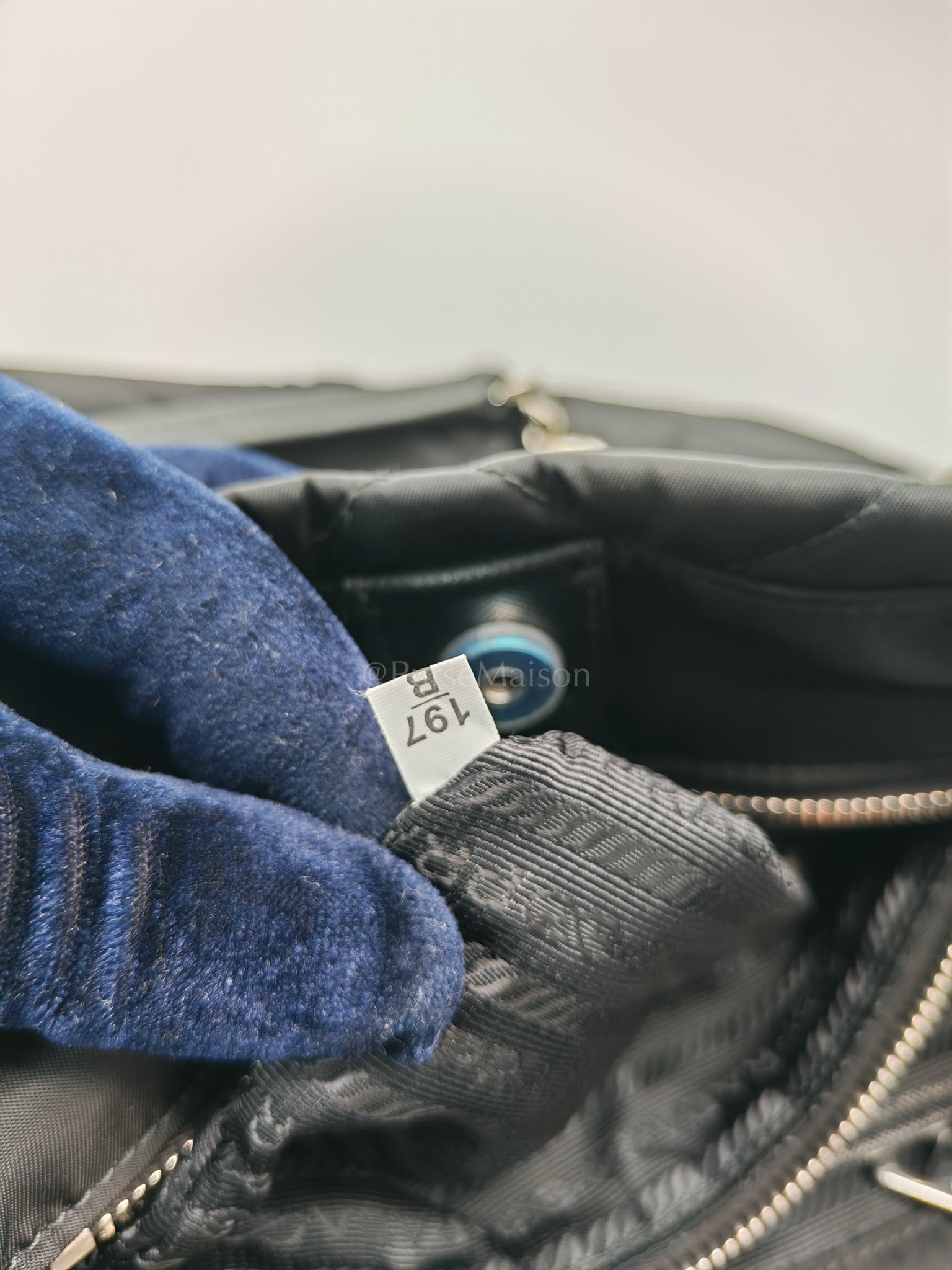 Tessuto Impuntu Black Quilted Nylon Chain Tote Bag | Purse Maison Luxury Bags Shop