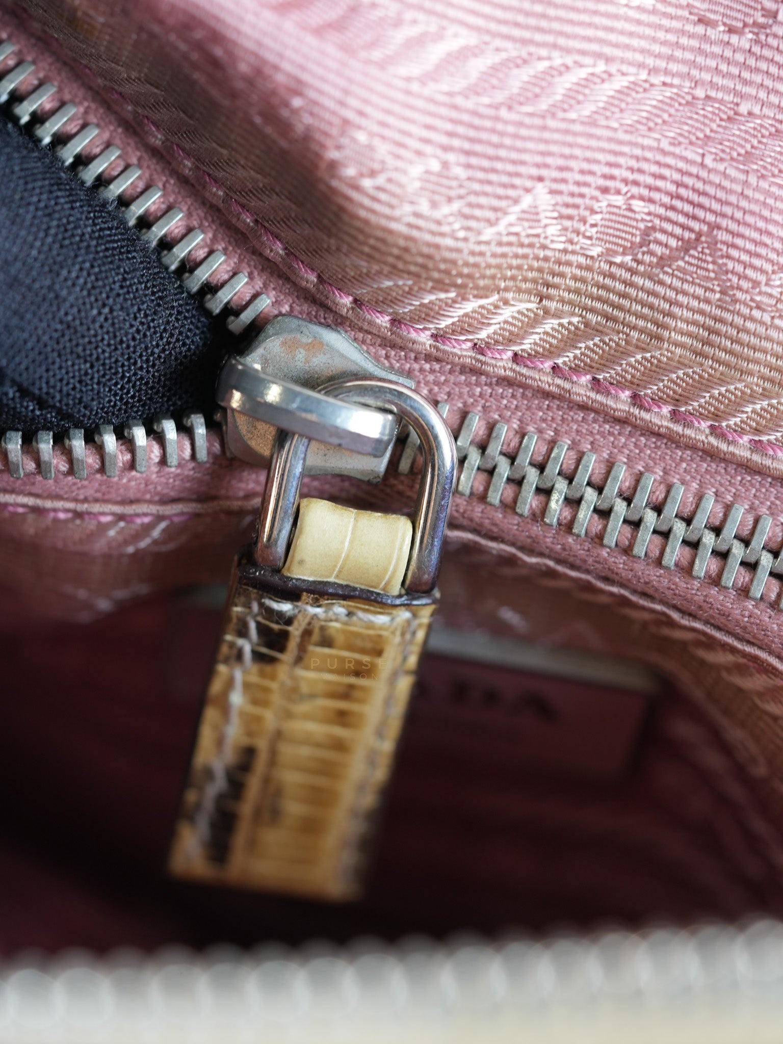 Tessuto Ouverture Large Burgundy Lizard Leather Crossbody Bag | Purse Maison Luxury Bags Shop