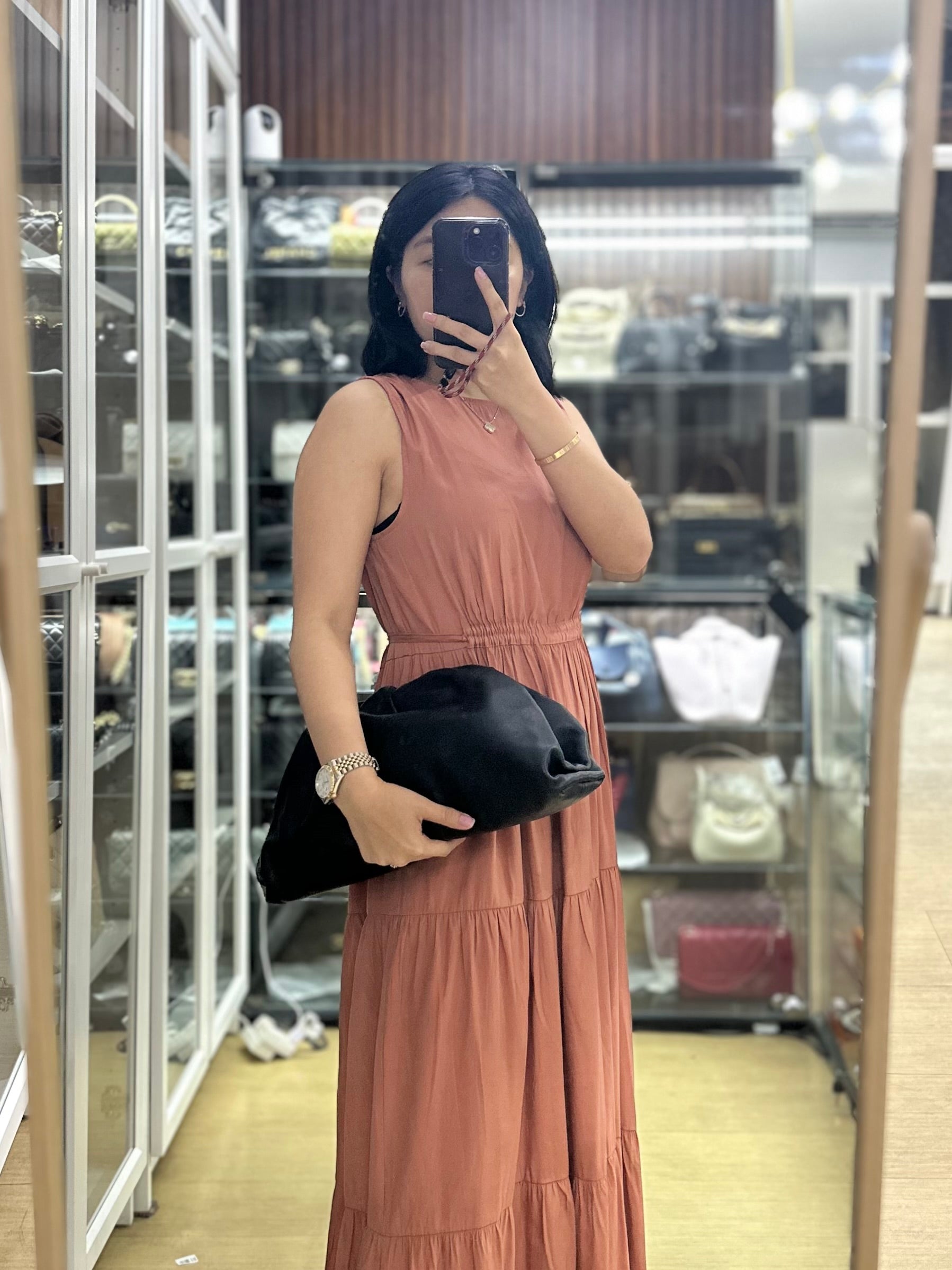 The Pouch Bag in Black Calfskin Leather | Purse Maison Luxury Bags Shop