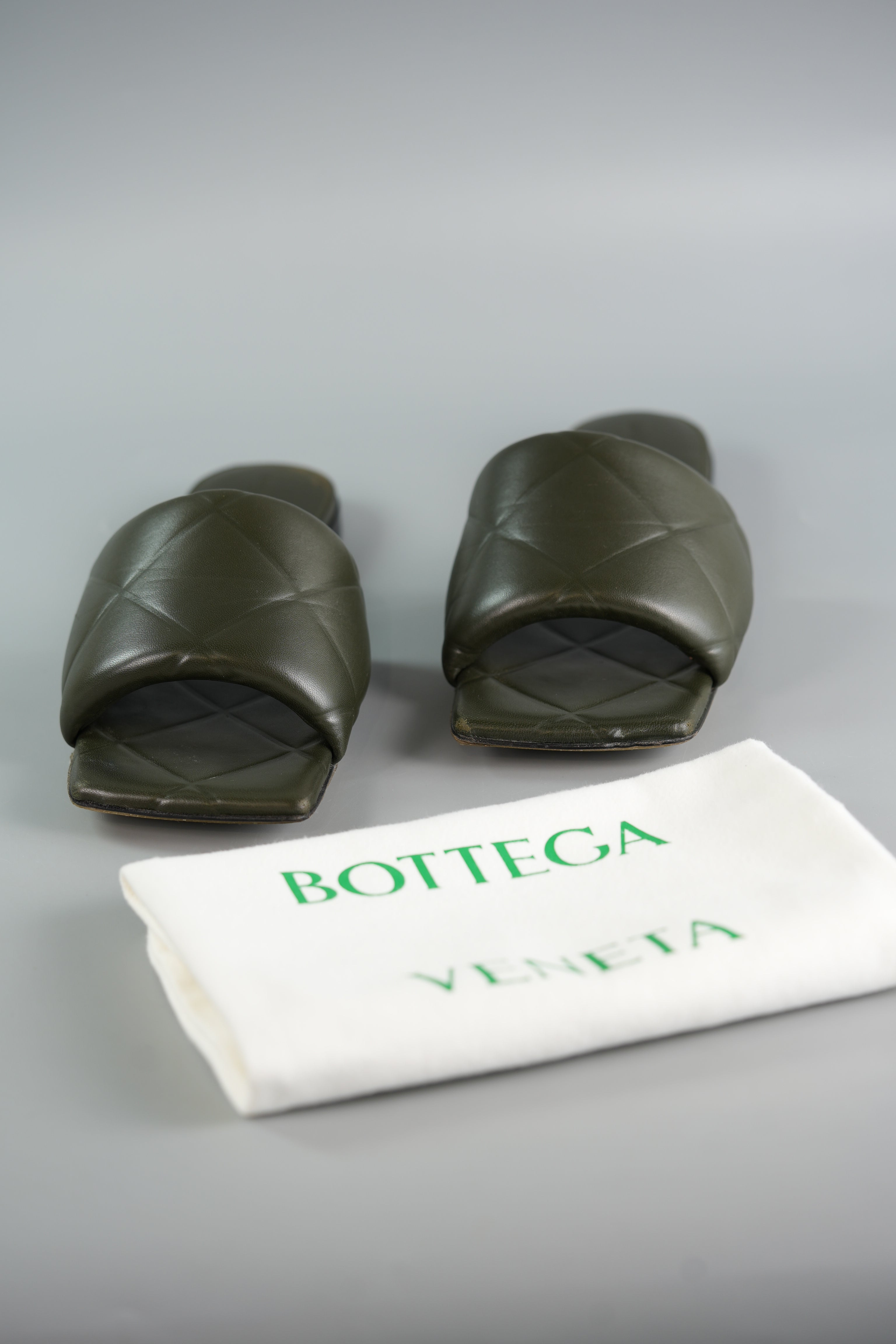 The Rubber Libo Quilted Embossed Army Green Sandals Size 39 (26cm) | Purse Maison Luxury Bags Shop