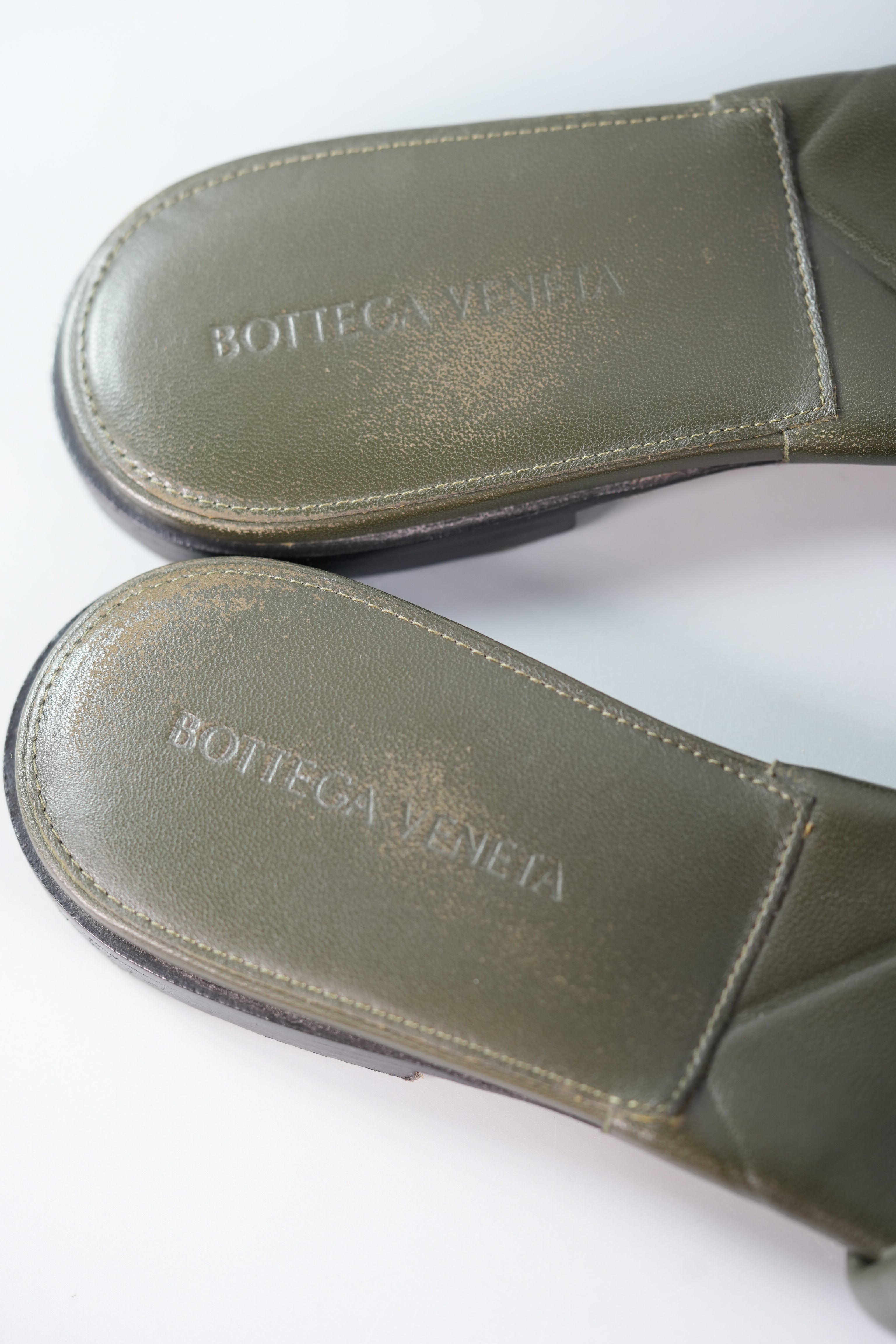 The Rubber Libo Quilted Embossed Army Green Sandals Size 39 (26cm) | Purse Maison Luxury Bags Shop